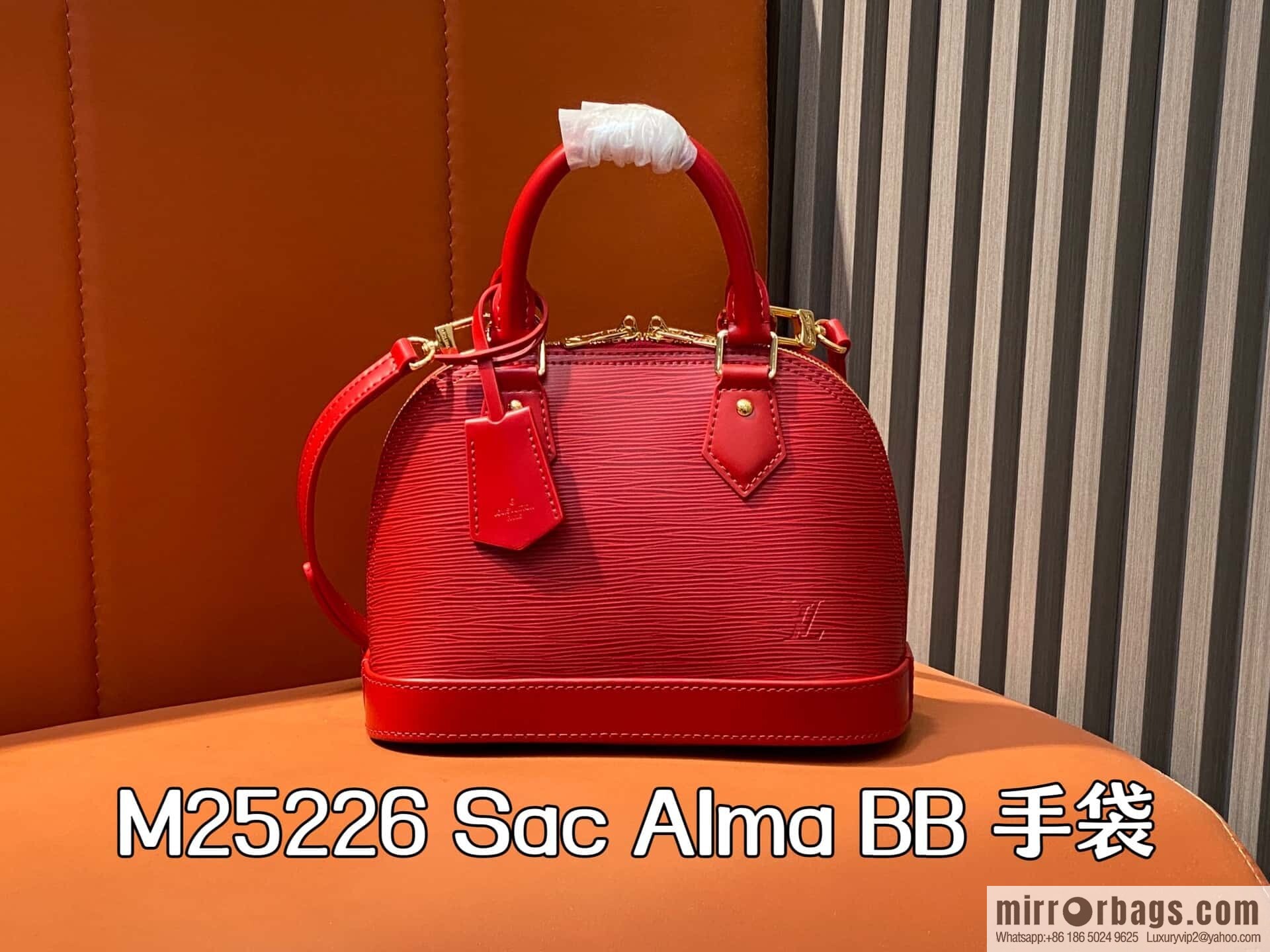 [Boutique‑grade] M25226 red, water ripple shell bag Sac Alma BB handbag