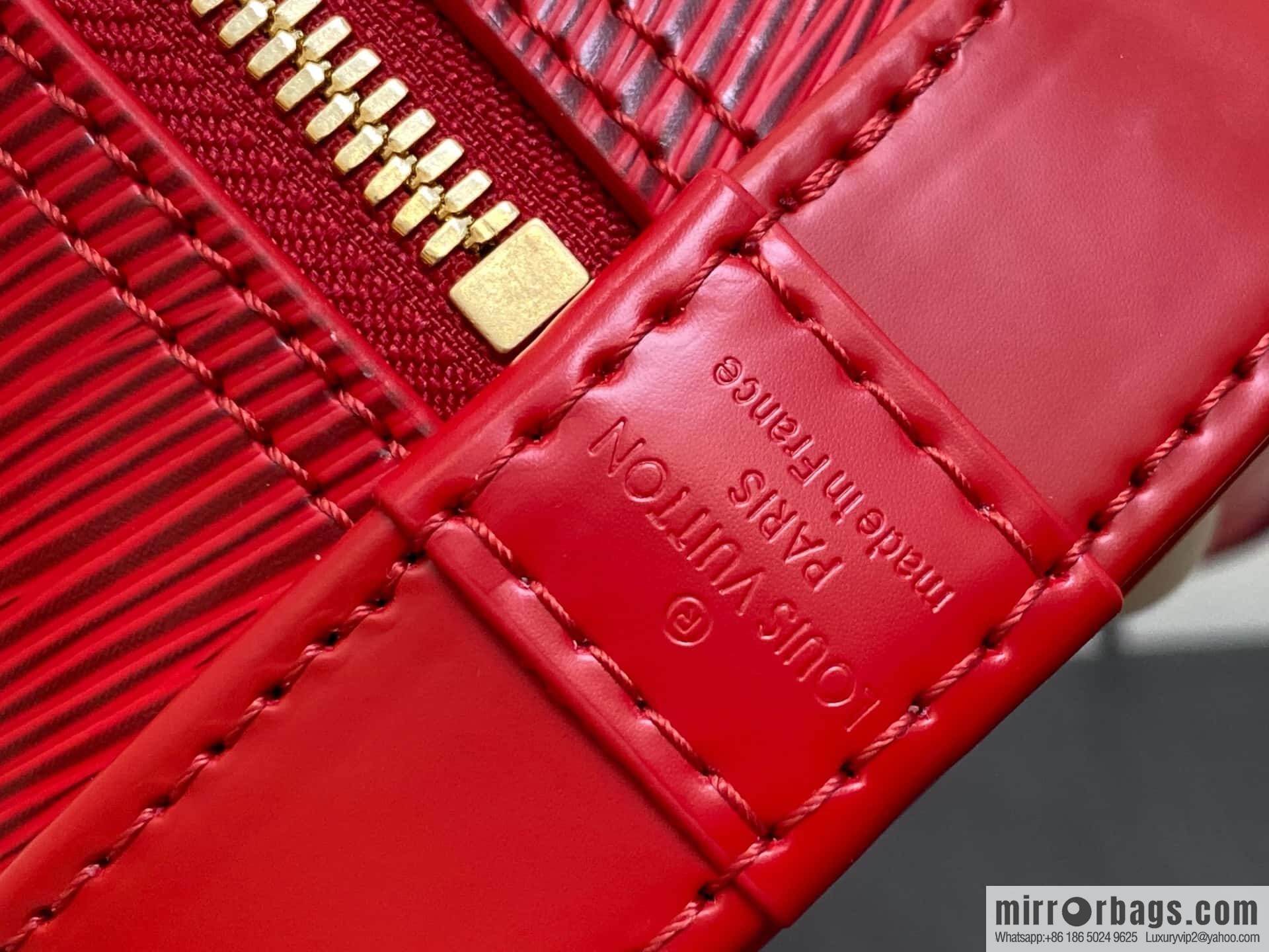 [Boutique‑grade] M25226 red, water ripple shell bag Sac Alma BB handbag