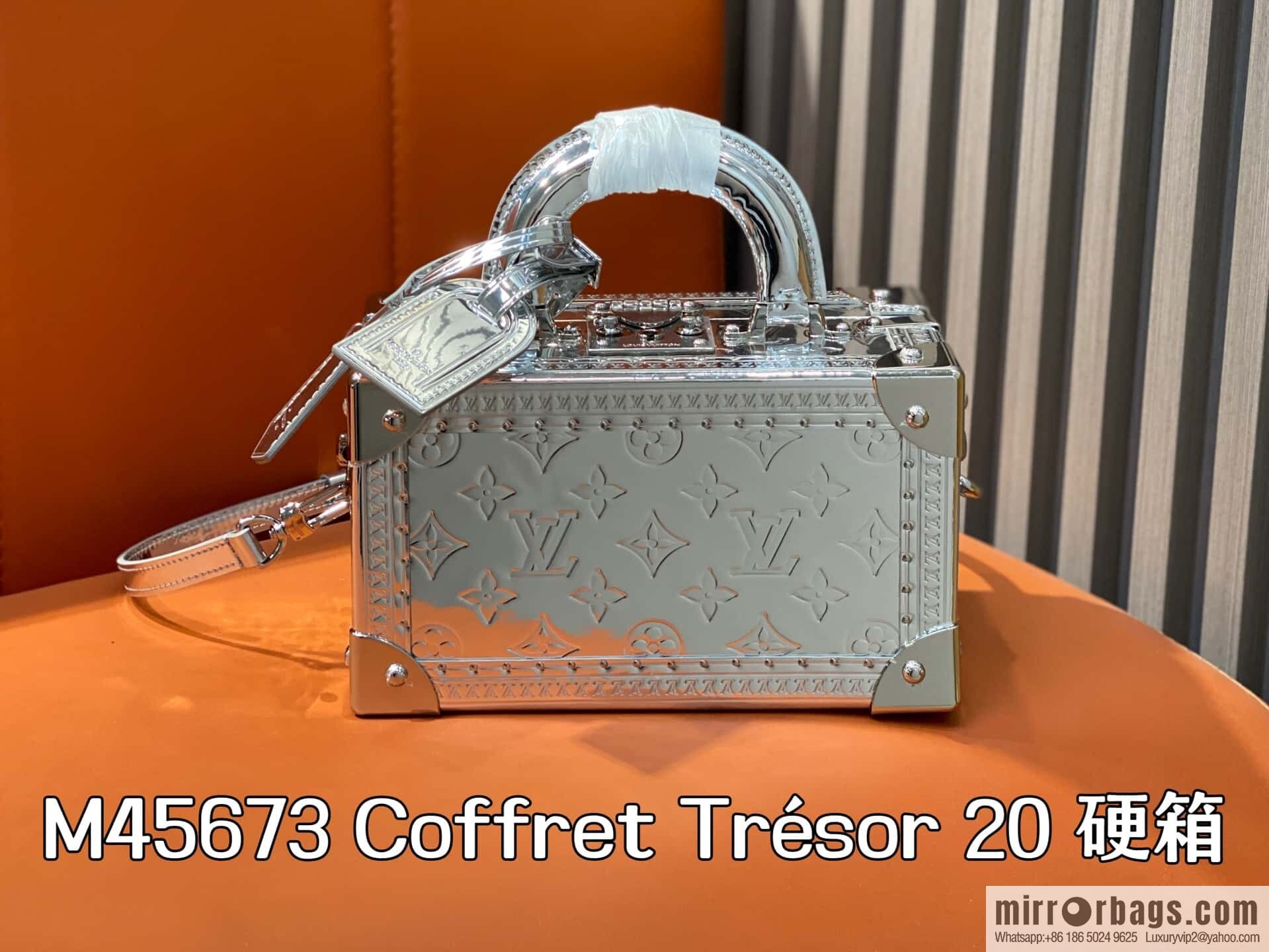 [Boutique‑grade] M45673 silver patent leather, box bag box series Coffret Trésor 20 hard case, in the 2021 spring and summer series