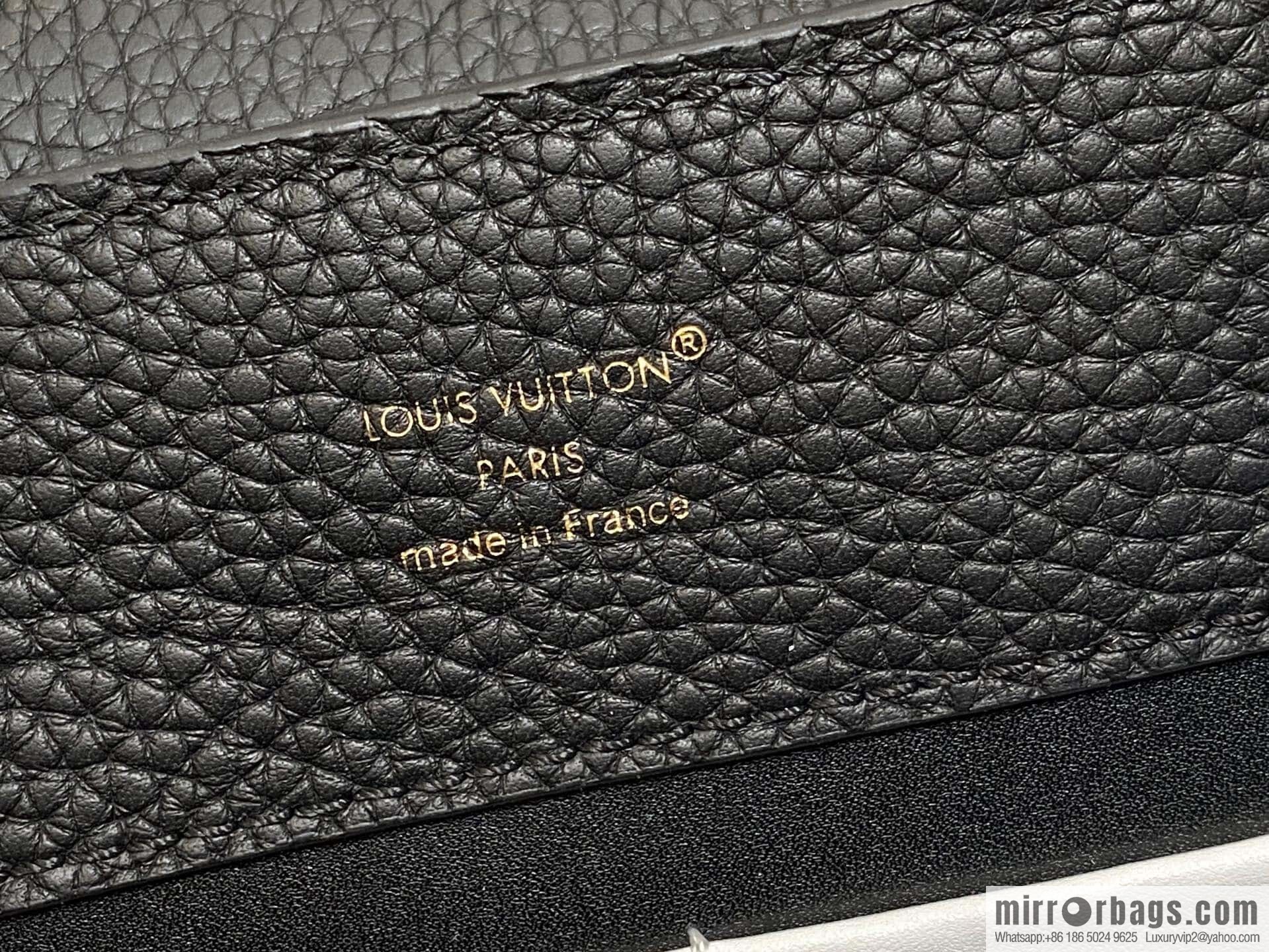 [Boutique‑grade] M12345 black full leather cap that English Capucines medium handbag
