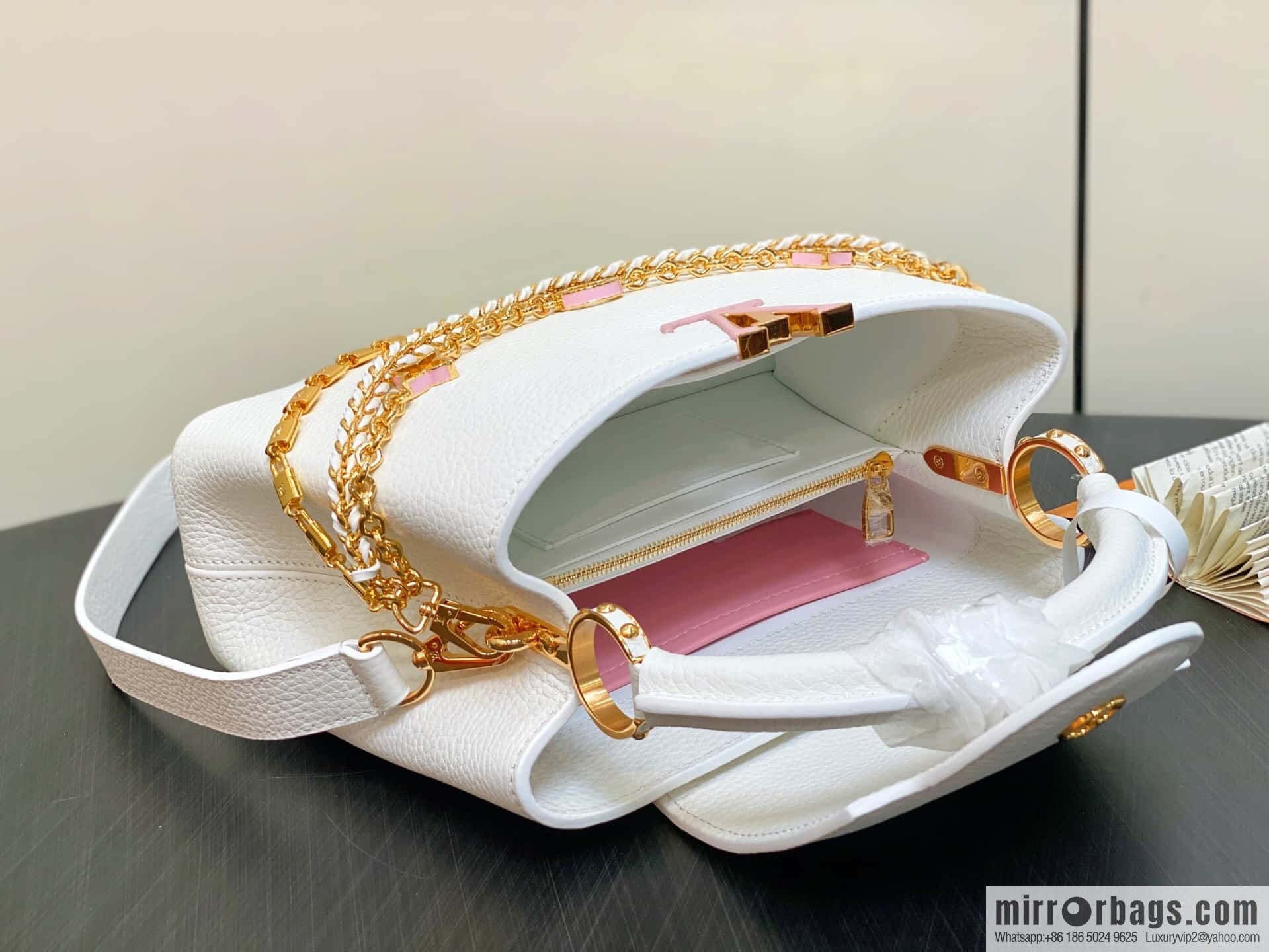 [Boutique‑grade] M12279 white, full leather cap that English Capucines BB handbag