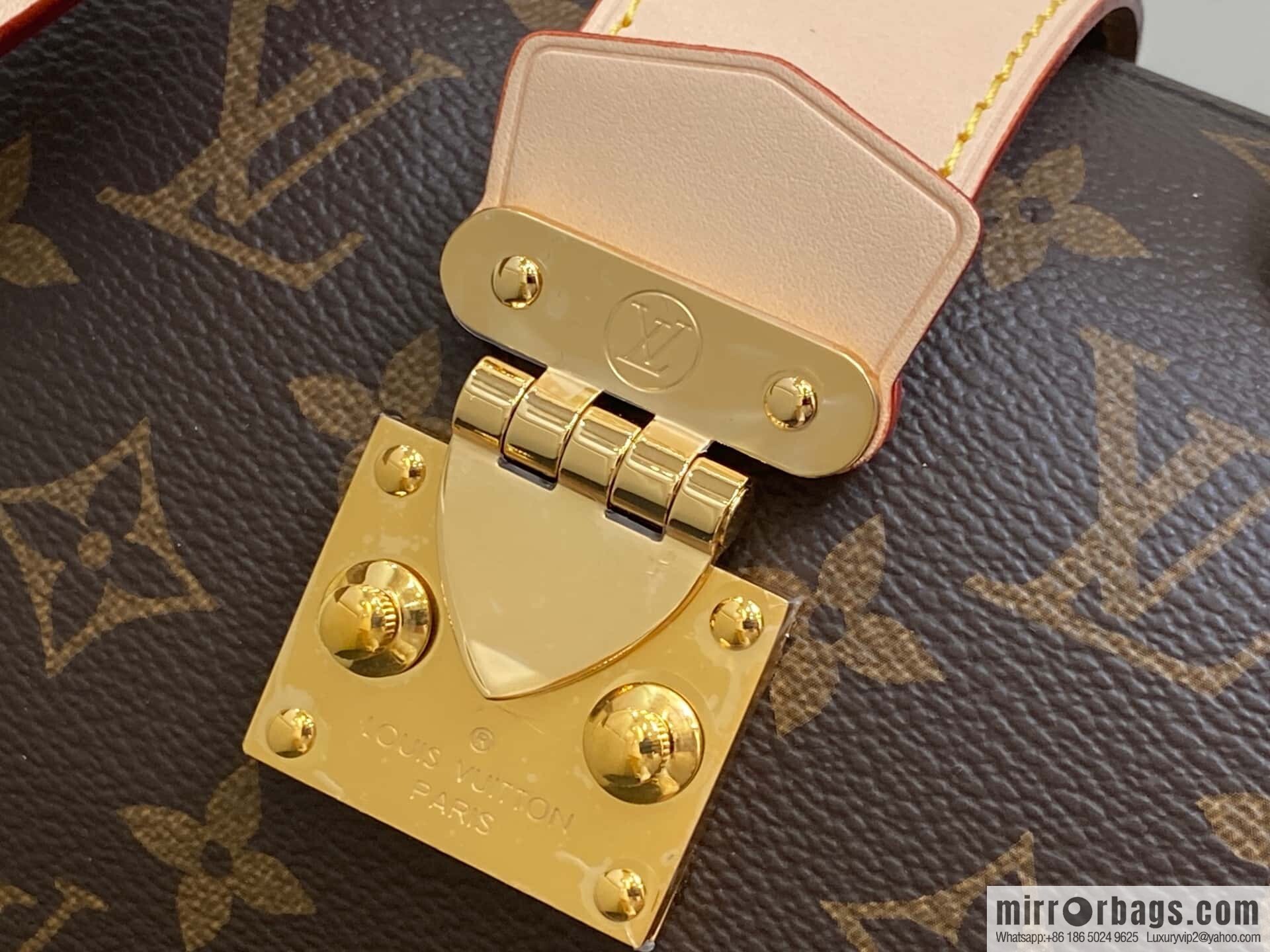 [Boutique‑grade] M11154 presbyopia, box hard box, this Iconic Speedy 20 handbag.
