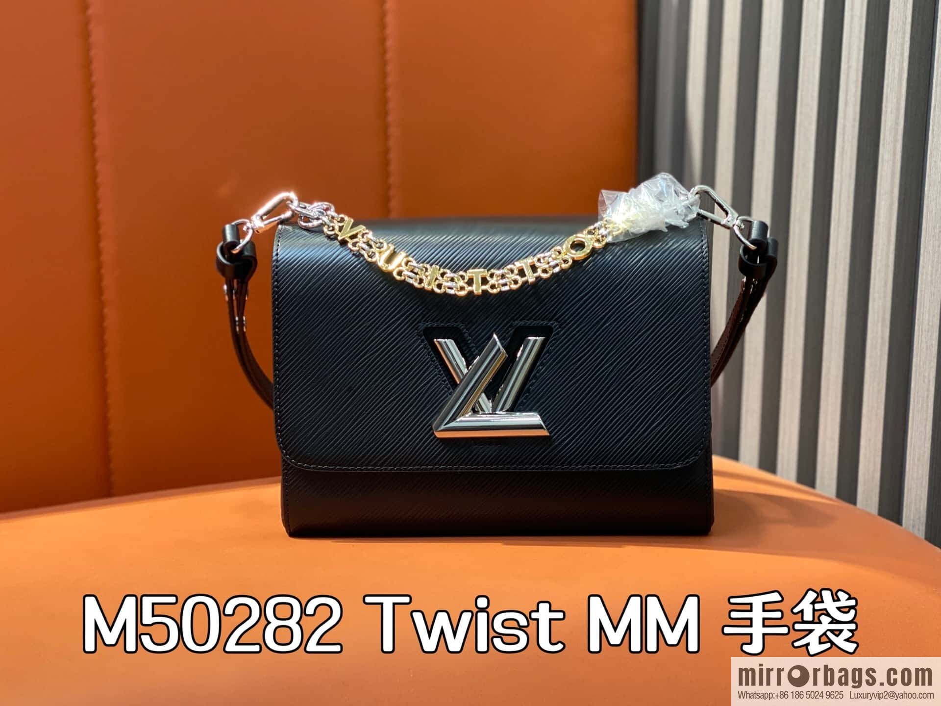 [Boutique‑grade] M50282 black letters, water ripple chain bag, this Twist MM handbag.