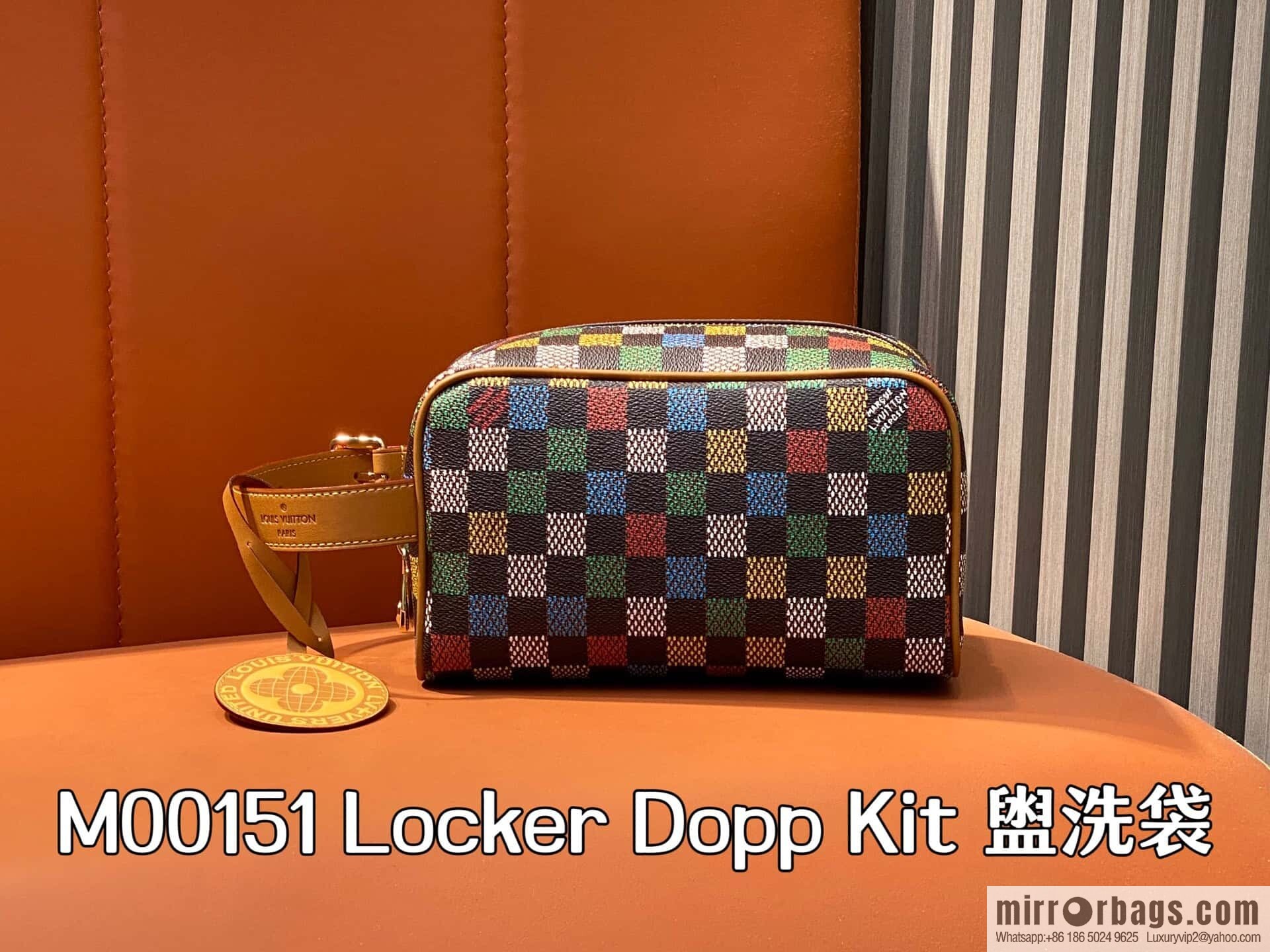[Boutique‑grade] M00151 cosmetic bag, toilet bag, this Locker Dopp Kit toilet bag.