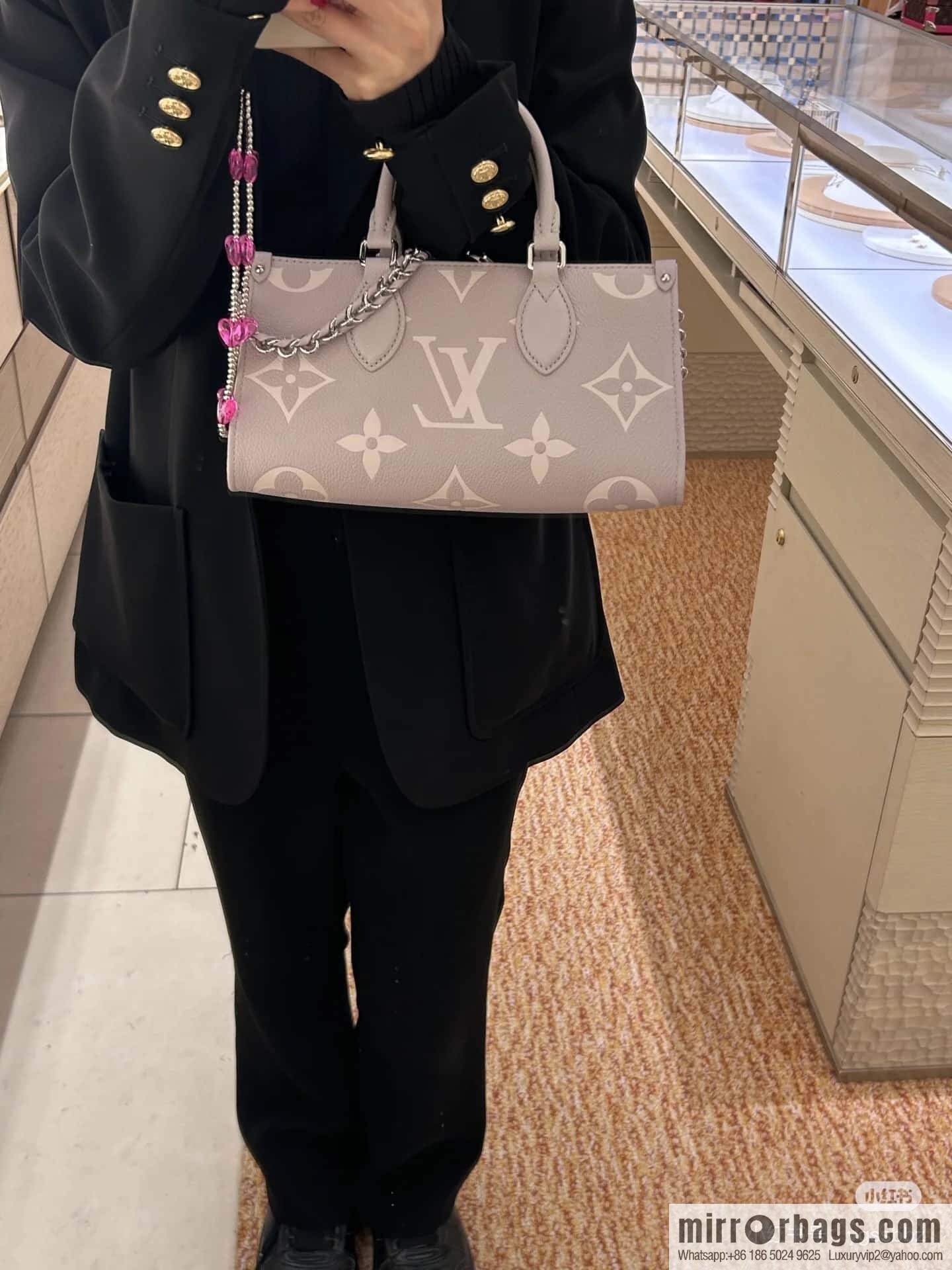 [Premium‑quality] M14213 mashed taro purple, full leather chain square bag series ONTHEGO EAST WEST handbag