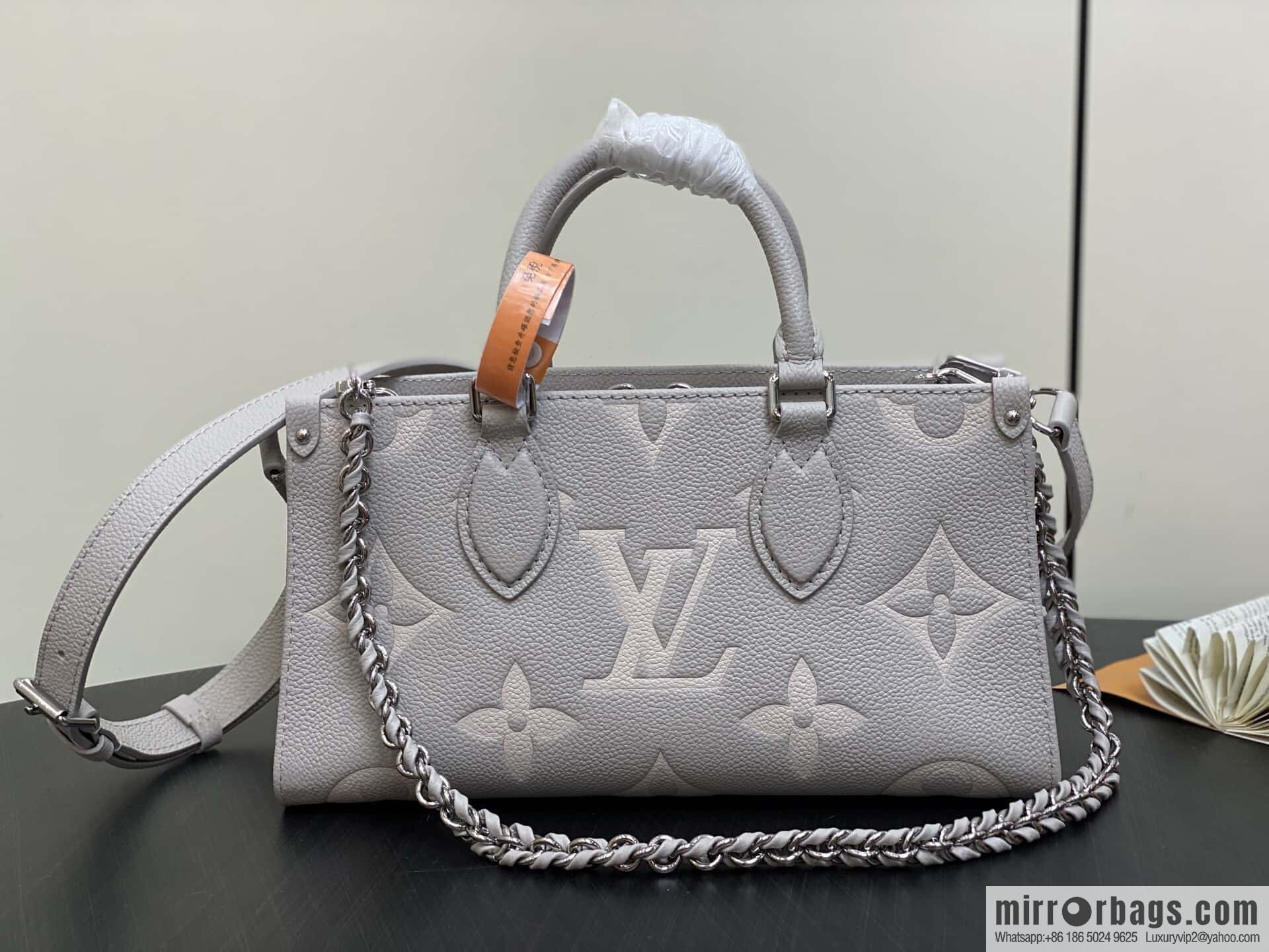 [Premium‑quality] M14213 mashed taro purple, full leather chain square bag series ONTHEGO EAST WEST handbag