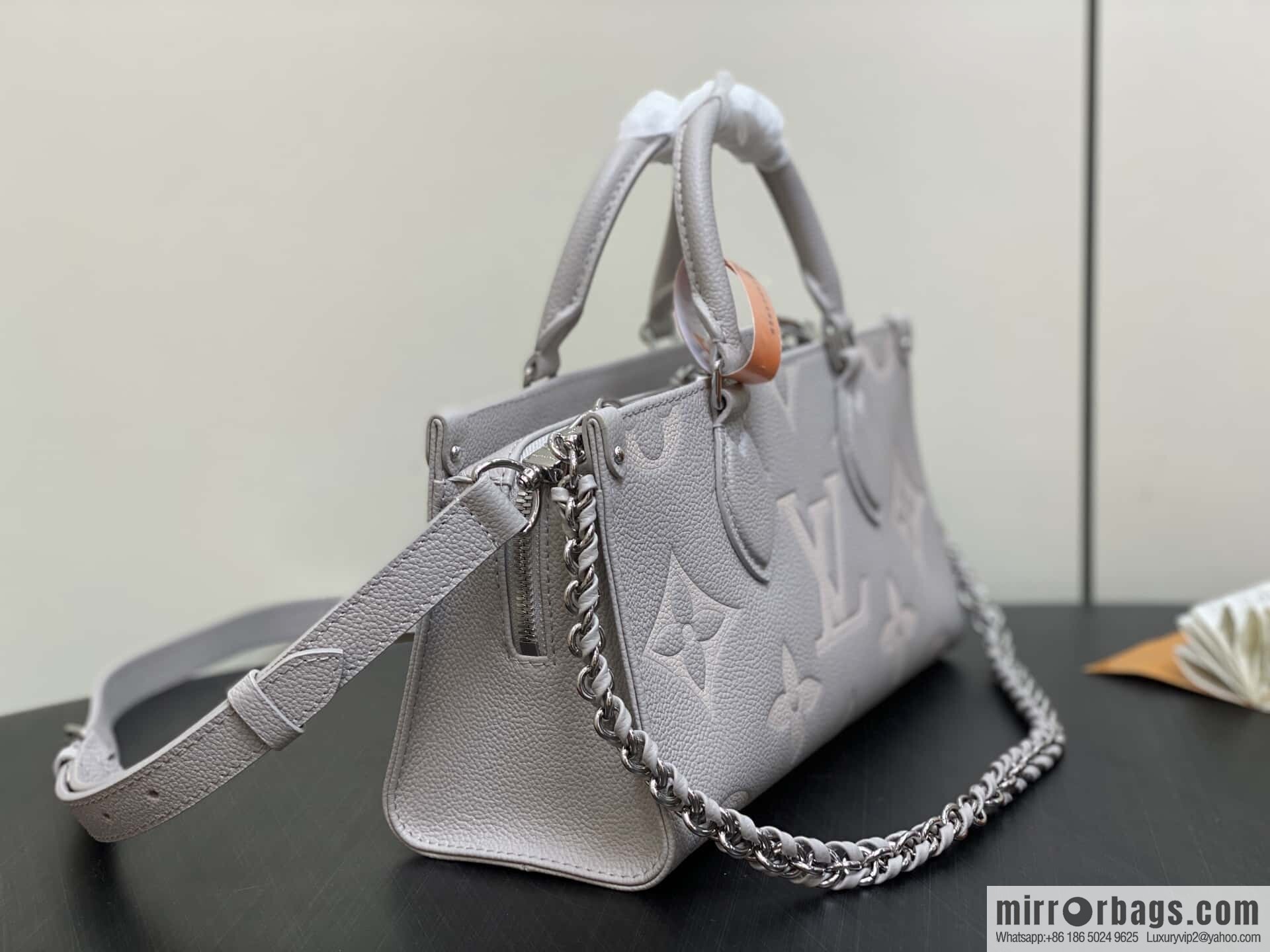[Premium‑quality] M14213 mashed taro purple, full leather chain square bag series ONTHEGO EAST WEST handbag