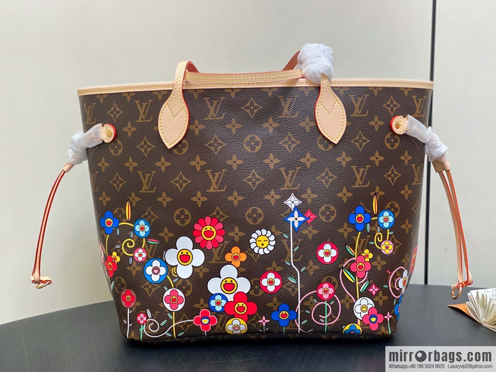 [Boutique‑grade] M13271 presbyopia, silk screen flower shopping bag NEVERFULL medium handbag