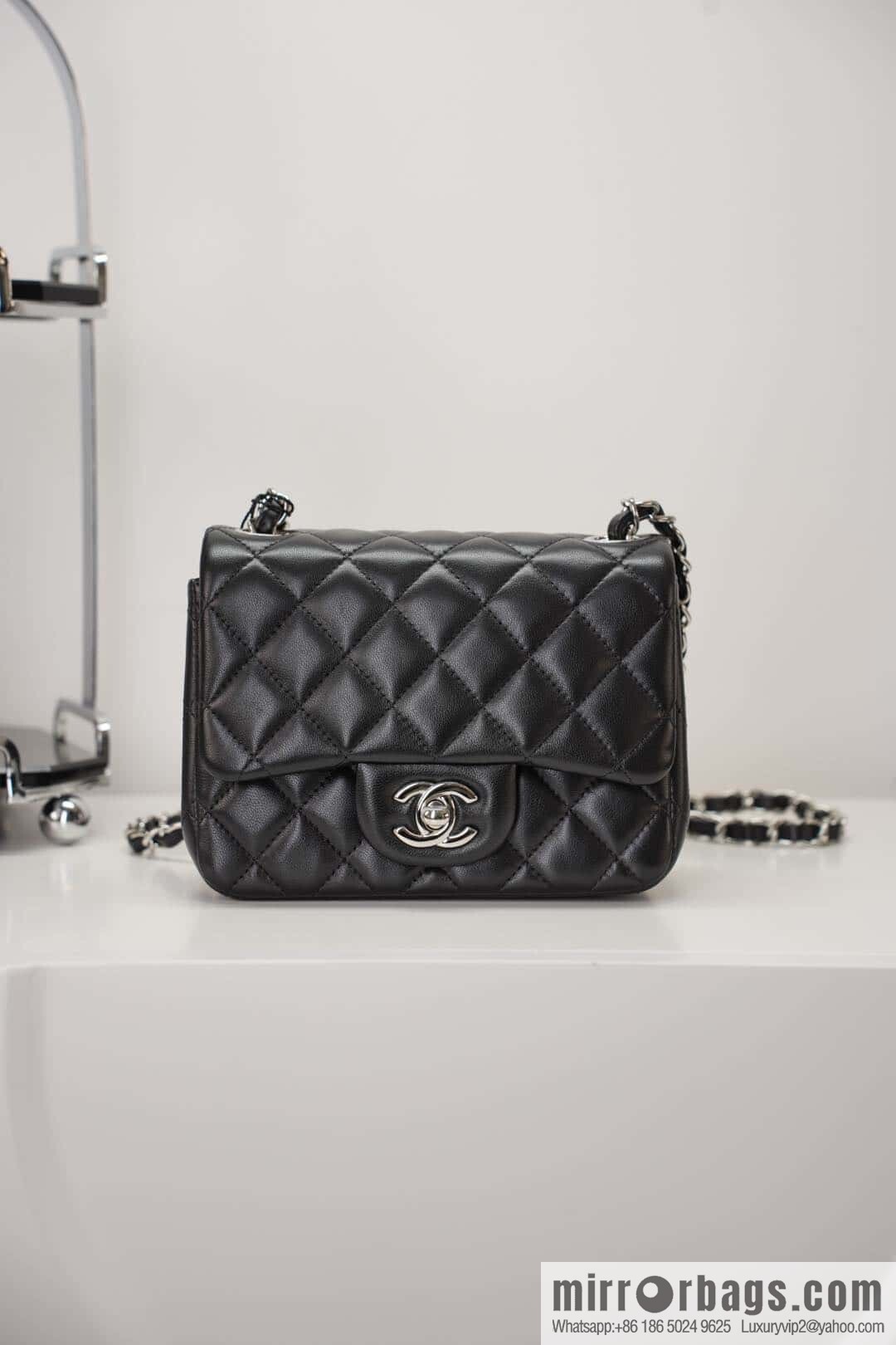 Classic Flap, Black Sheep Silver, Fatty 🔆 A01115