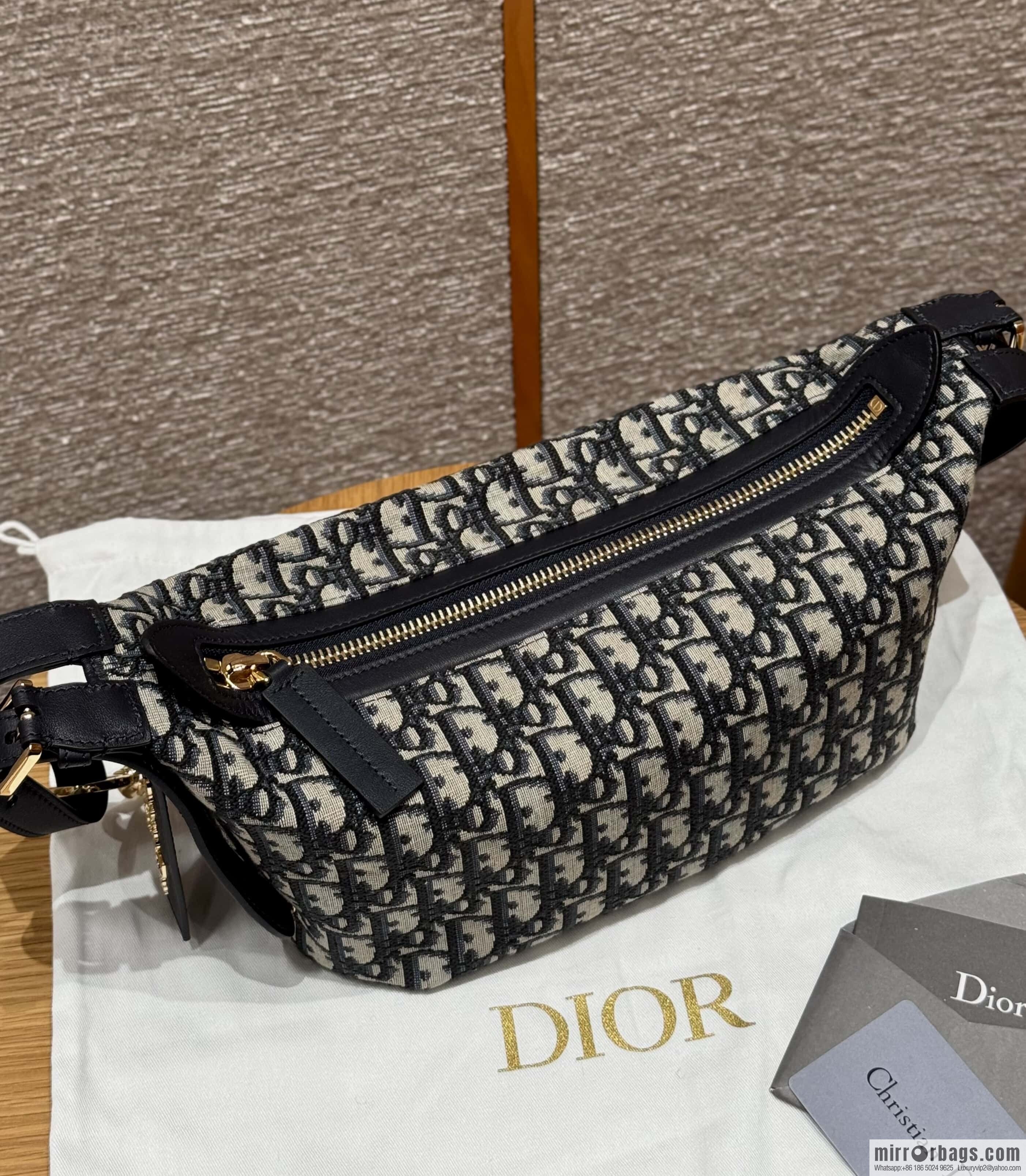 Journey series small blue cloth blue cloth cow leather flat oversized rattan checked hobo bag