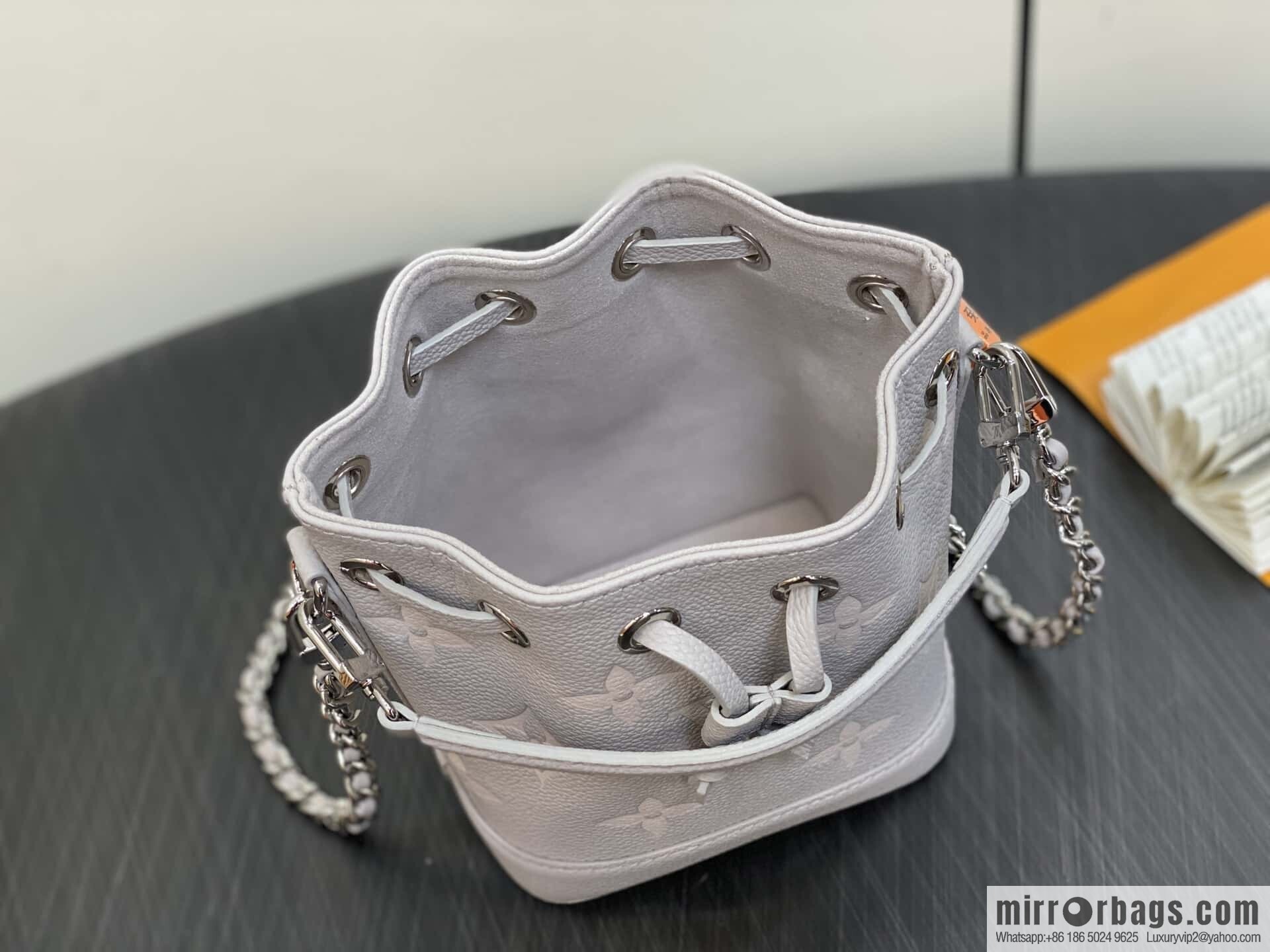 [Boutique‑grade] M81626 M14224 taro mud purple silk screen printing bucket bag, this Nano Noé handbag