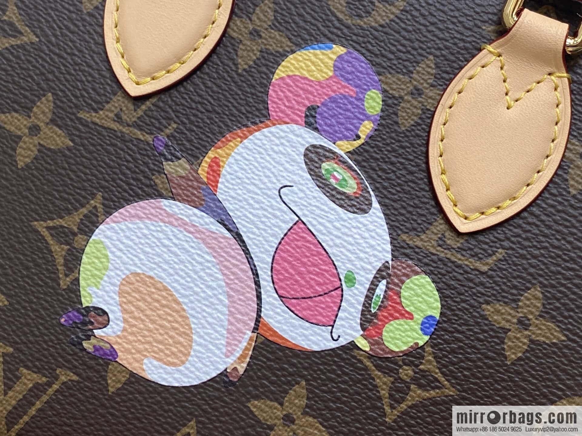 [Boutique‑grade] M13668 presbyopia, panda square bag, variable code chip version LV X TM ONTHEGO BB handbag