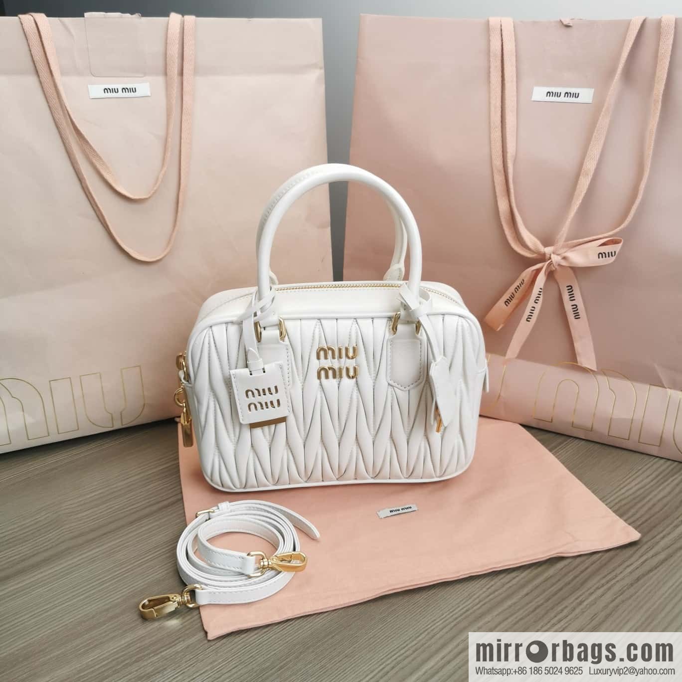 5BB124: MiuMiu's new too pretty bowling handbag, white Arcadie Matelassé soft sheepskin handbag