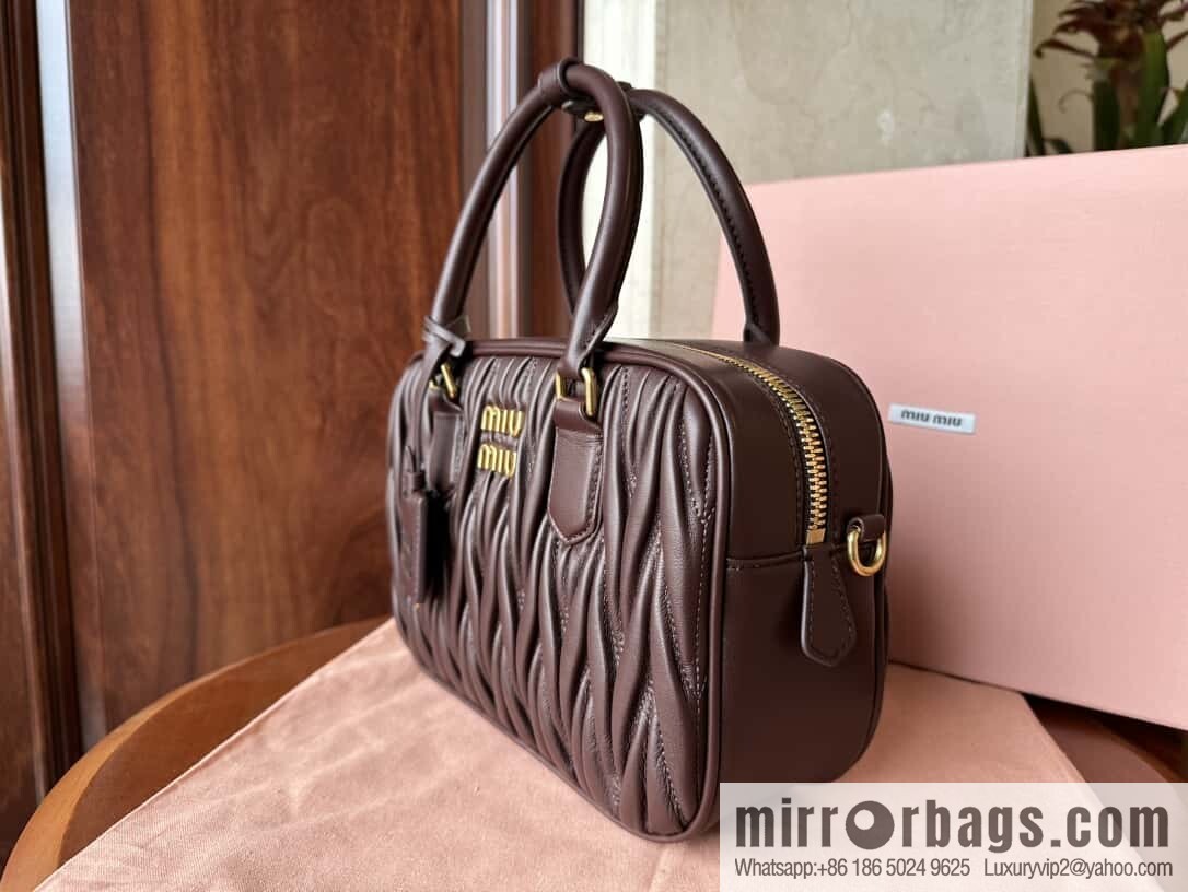 5BB124: MiuMiu's new too pretty bowling handbag, purple Arcadie Matelassé soft sheepskin handbag