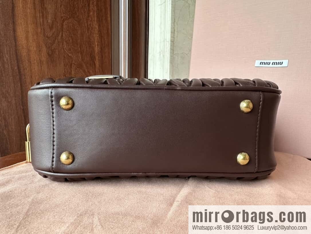 5BB124: MiuMiu's new too pretty bowling handbag, purple Arcadie Matelassé soft sheepskin handbag