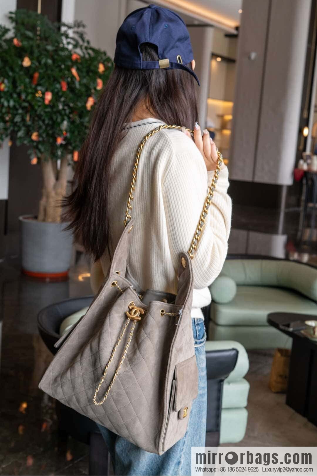 ππ‘ππ§ππ₯ πππ Grey Suede Drawstring Bucket Bag, Large π AS5311