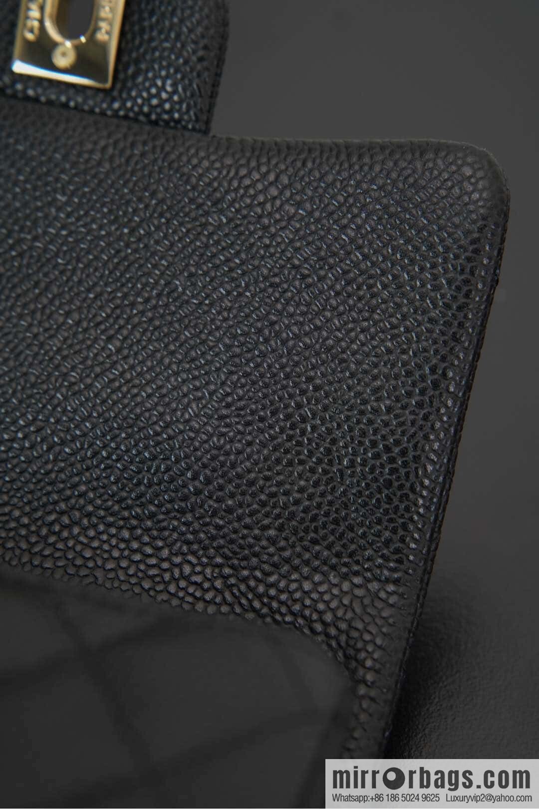 𝗖𝗹𝗮𝘀𝘀𝗶𝗰 𝗙𝗹𝗮𝗽 | genuine skin lychee pattern, Fatty Fang, black gold 🖤 A01115