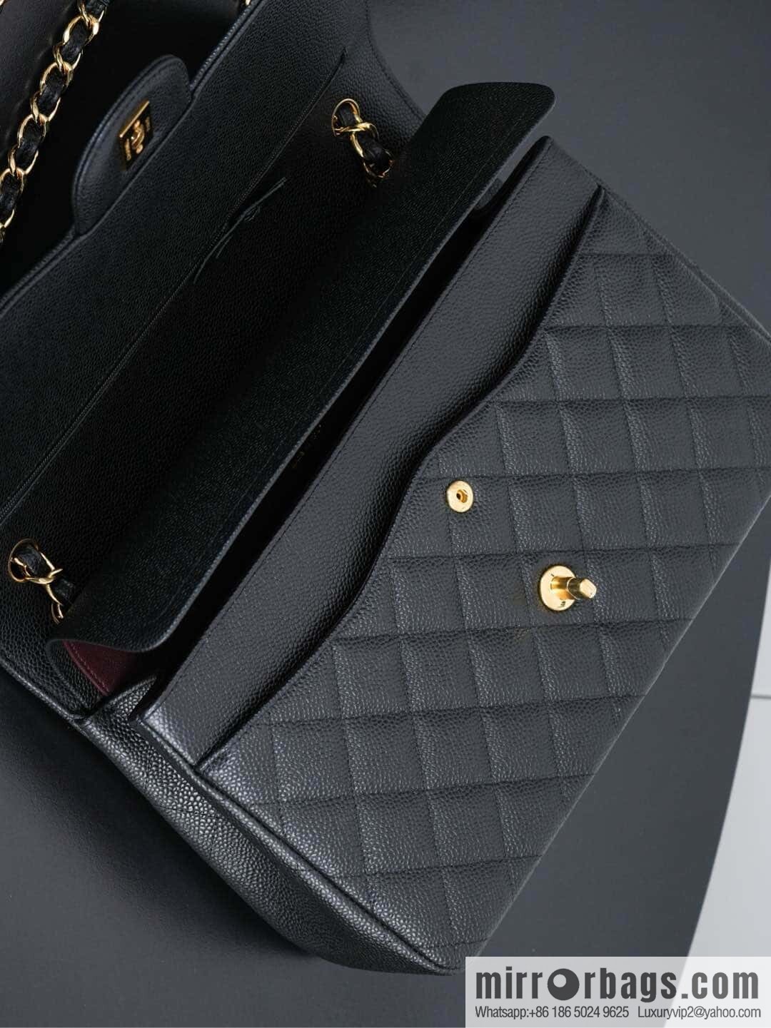 ℂ𝔽 𝗖𝗹𝗮𝘀𝘀𝗶𝗰 𝗙𝗹𝗮𝗽 𝐉𝐮𝐦𝐛𝐨 | genuine skin, caviar, black gold A58600