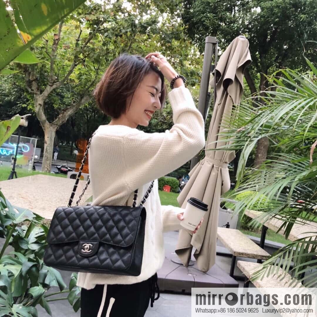โ๐ฝ ๐๐น๐ฎ๐๐๐ถ๐ฐ ๐๐น๐ฎ๐ฝ ๐๐ฎ๐ฆ๐๐จ ๏ฝ genuine leather, caviar, black silver ๐ค A58600