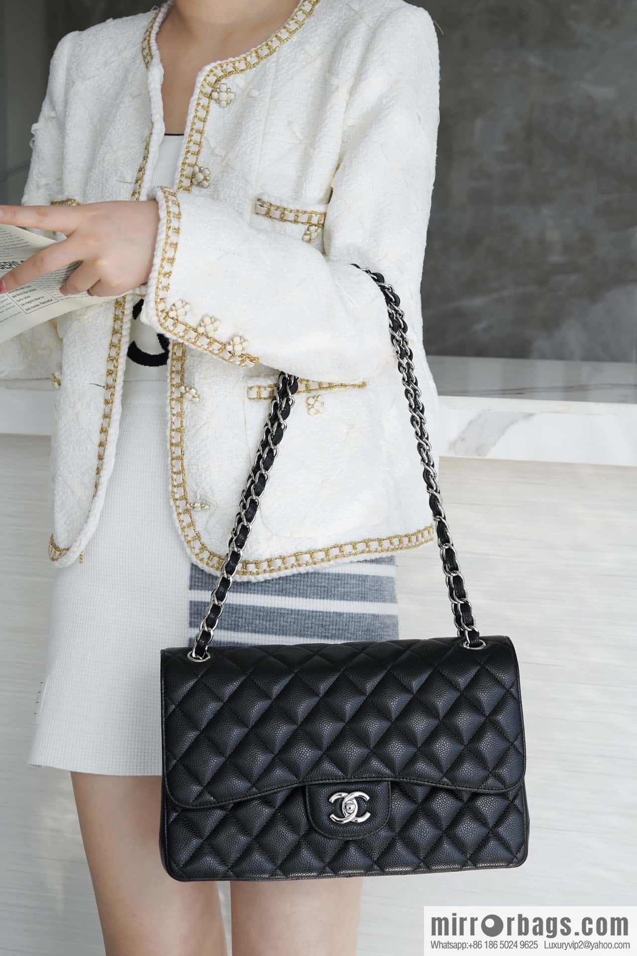 โ๐ฝ ๐๐น๐ฎ๐๐๐ถ๐ฐ ๐๐น๐ฎ๐ฝ ๐๐ฎ๐ฆ๐๐จ ๏ฝ genuine leather, caviar, black silver ๐ค A58600