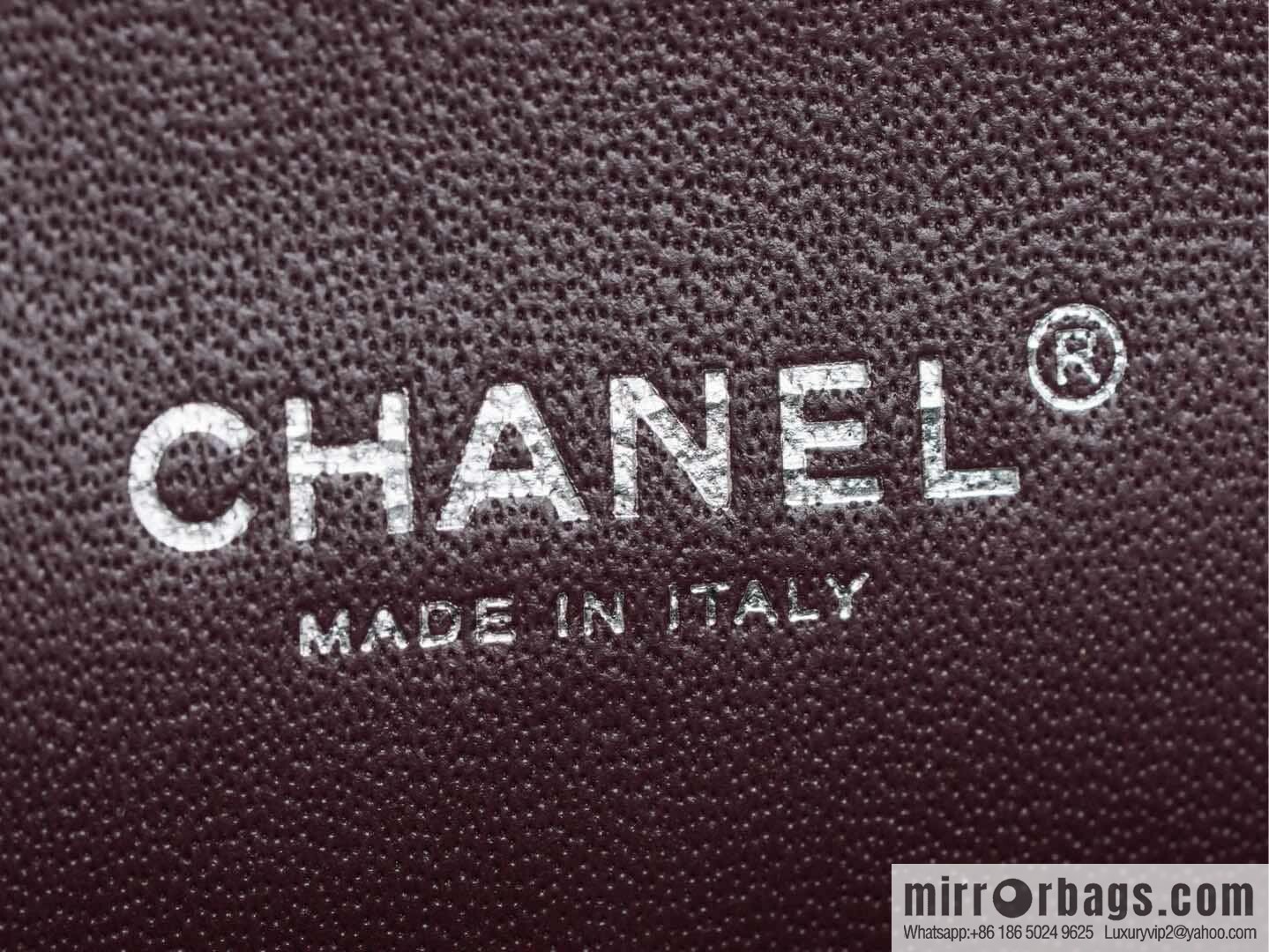 โ๐ฝ ๐๐น๐ฎ๐๐๐ถ๐ฐ ๐๐น๐ฎ๐ฝ ๐๐ฎ๐ฆ๐๐จ ๏ฝ genuine leather, caviar, black silver ๐ค A58600