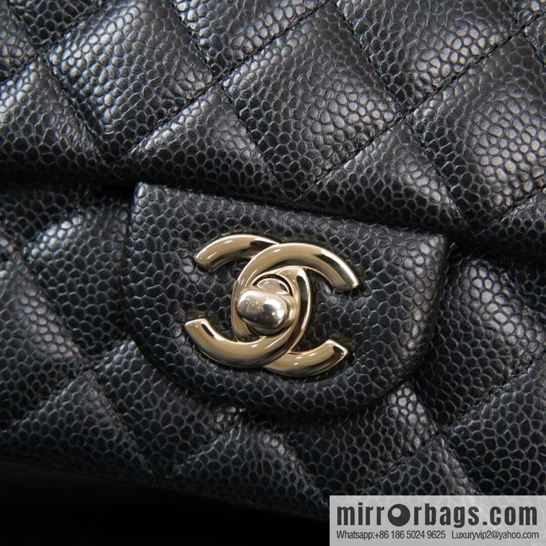 ℂ𝔽 𝗖𝗹𝗮𝘀𝘀𝗶𝗰 𝗙𝗹𝗮𝗽 | Litchi pattern black gold 🖤 A01116
