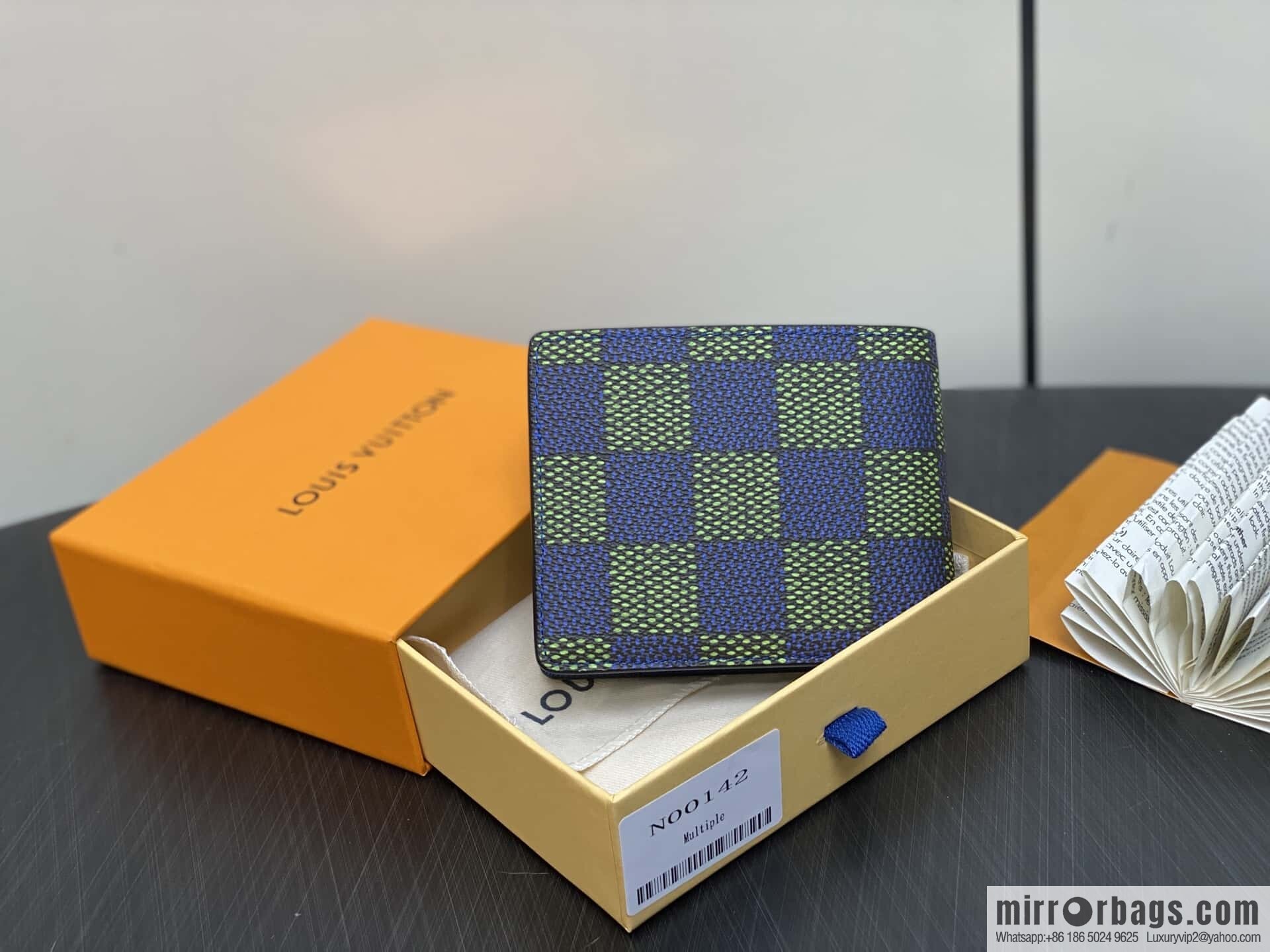 [Boutique‑grade] N00142 blue plaid, short suit clip wallet MULTIPLE wallet