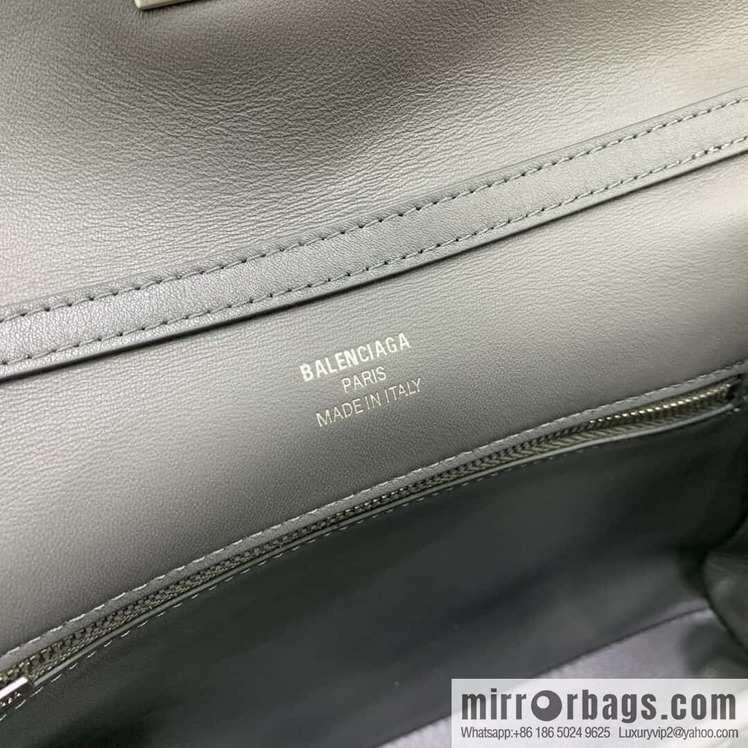 🖤[Small premium gray 】 𝐁𝐀𝐋𝐄𝐍𝐂𝐈𝐀𝐆𝐀 𝐑𝐎𝐃𝐄𝐎 𝐁𝐀𝐆 series handbag model number: 78972