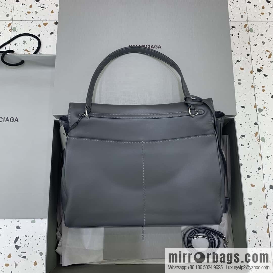 [Large premium gray silver buckle ใ ๐๐๐๐๐๐๐๐๐๐ ๐๐๐๐๐ ๐๐๐ series handbag model number: 78972