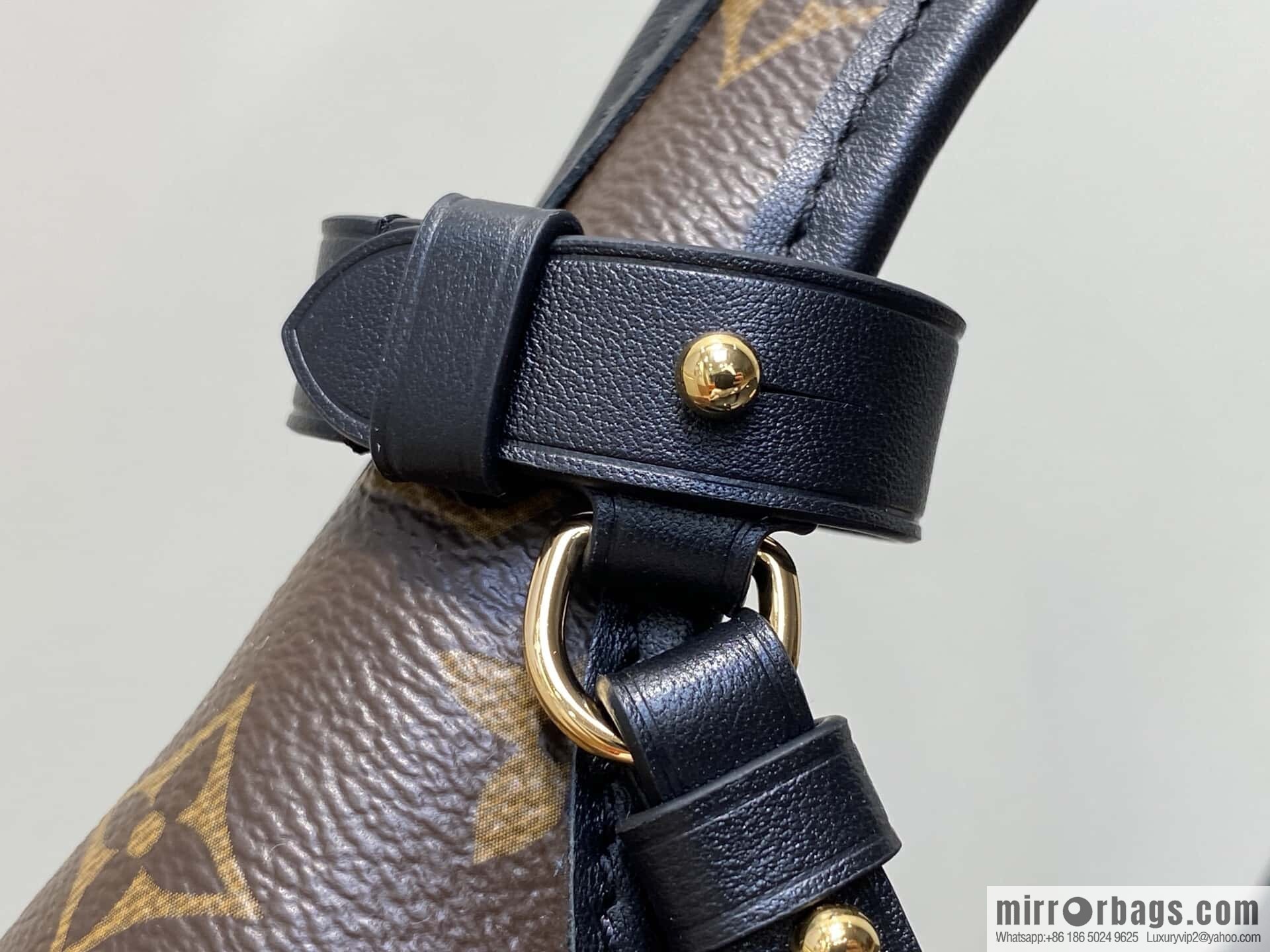 [Premium‑quality] M12940 monogram black hand carry armpit bag, the new The Drop small handbag of the season