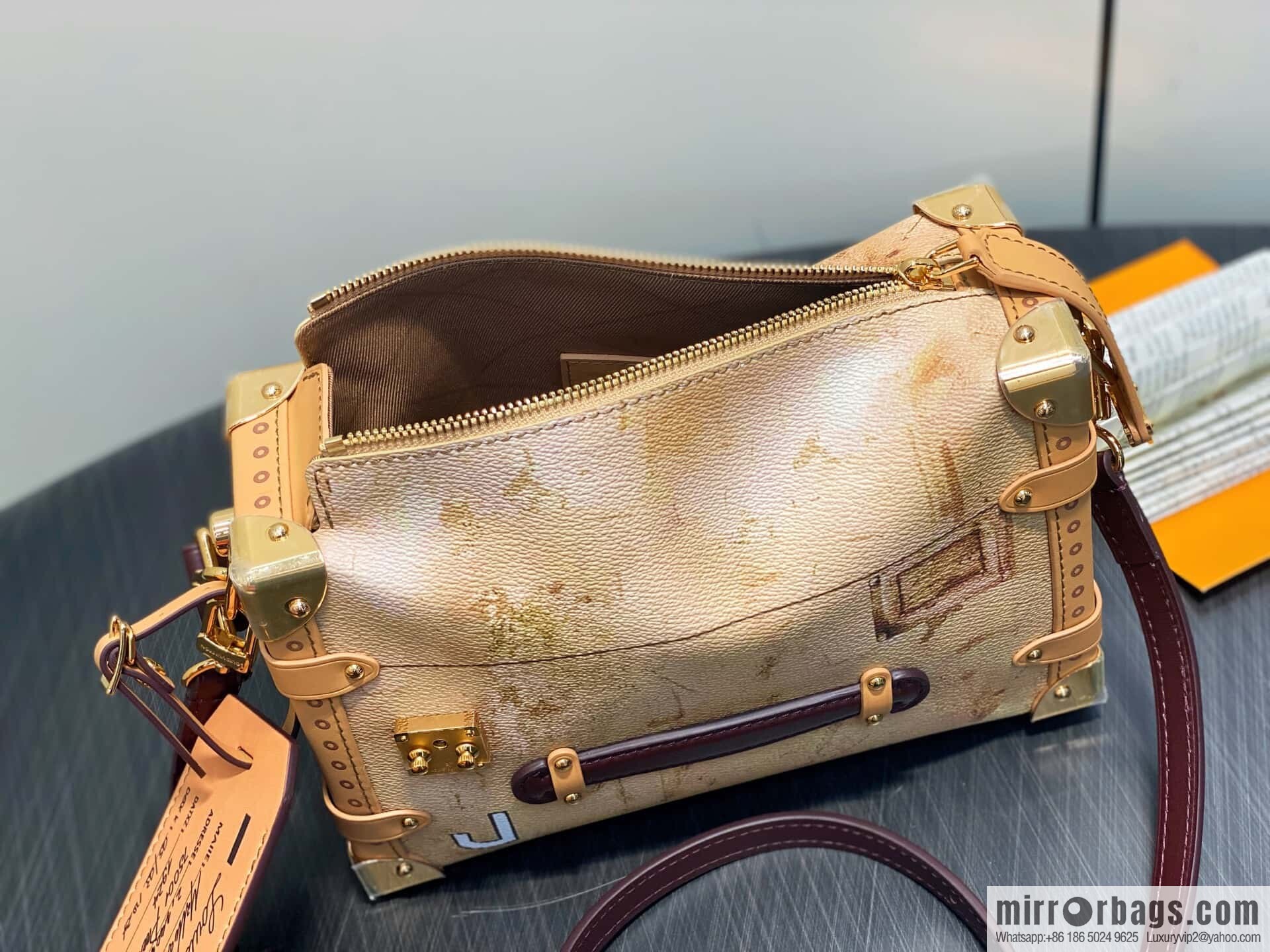 [Boutique‑grade] M12480 printed Gu Ailing soft box SIDE TRUNK medium handbag