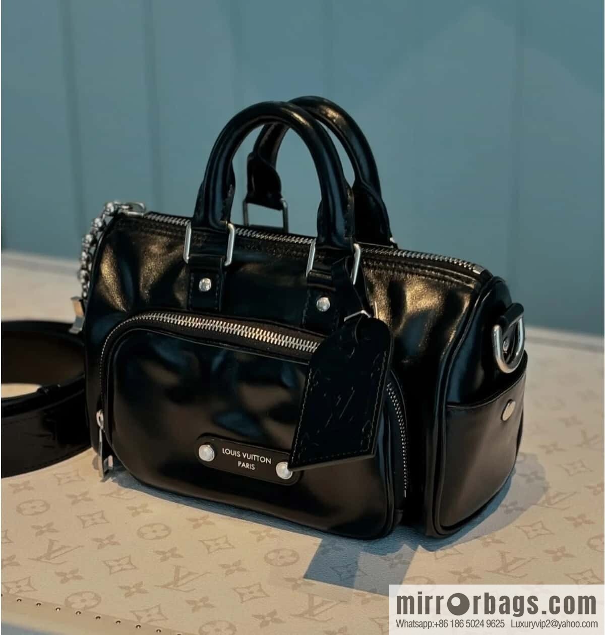 [Boutique‑grade] M13988 black full leather men's bag, pillow bag KEEPALL BANDOULIZRE 25 handbag