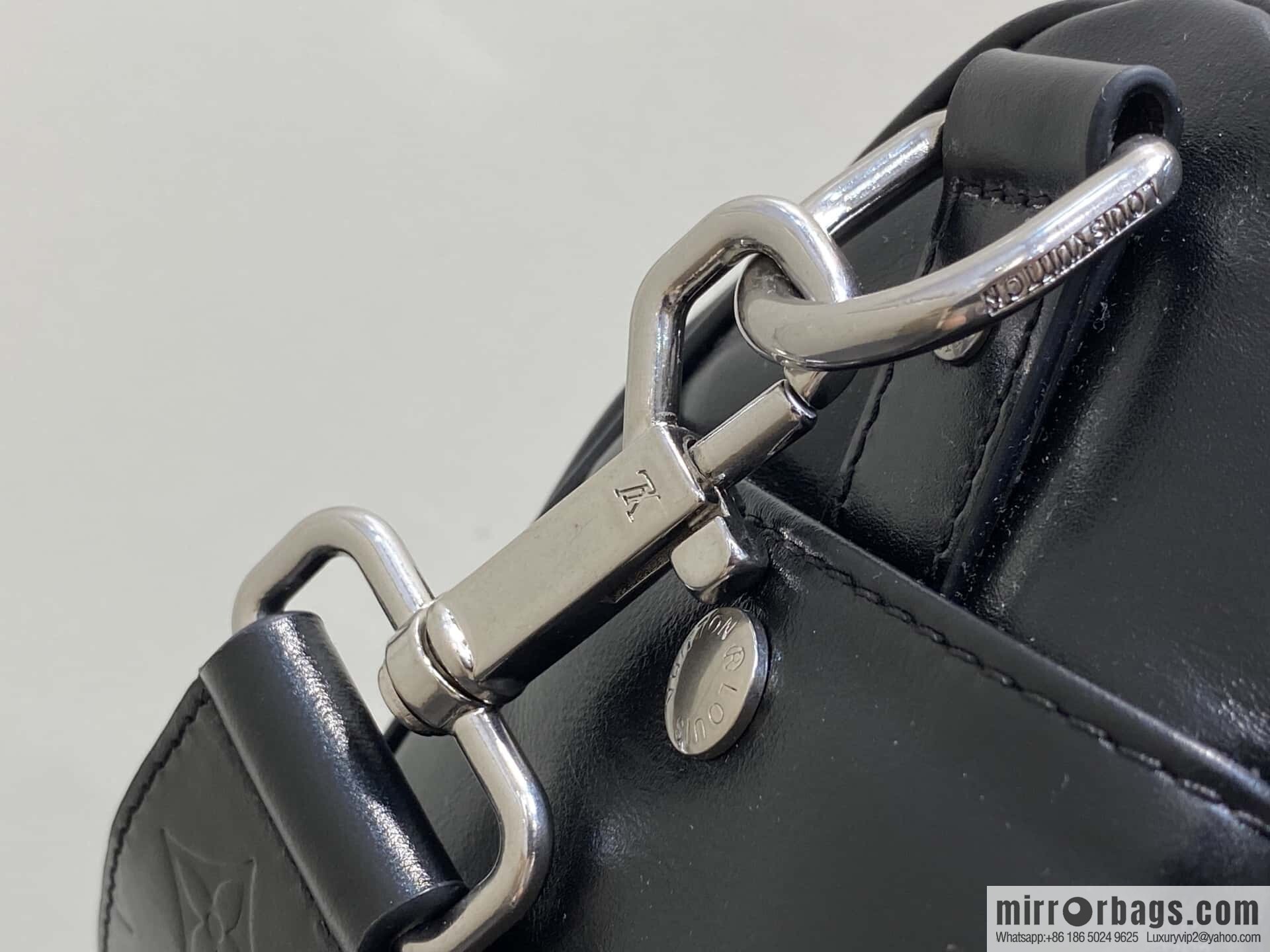 [Boutique‑grade] M13988 black full leather men's bag, pillow bag KEEPALL BANDOULIZRE 25 handbag