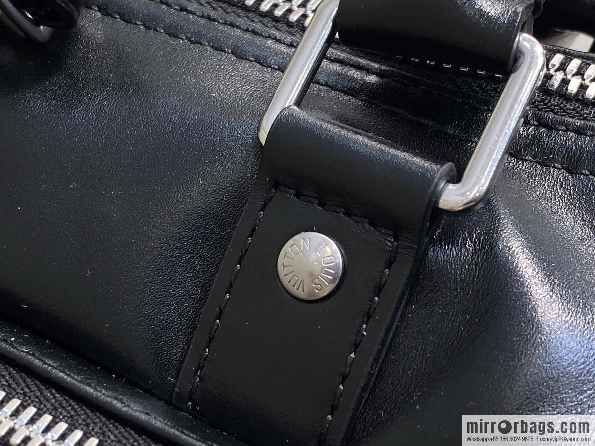 [Boutique‑grade] M13988 black full leather men's bag, pillow bag KEEPALL BANDOULIZRE 25 handbag
