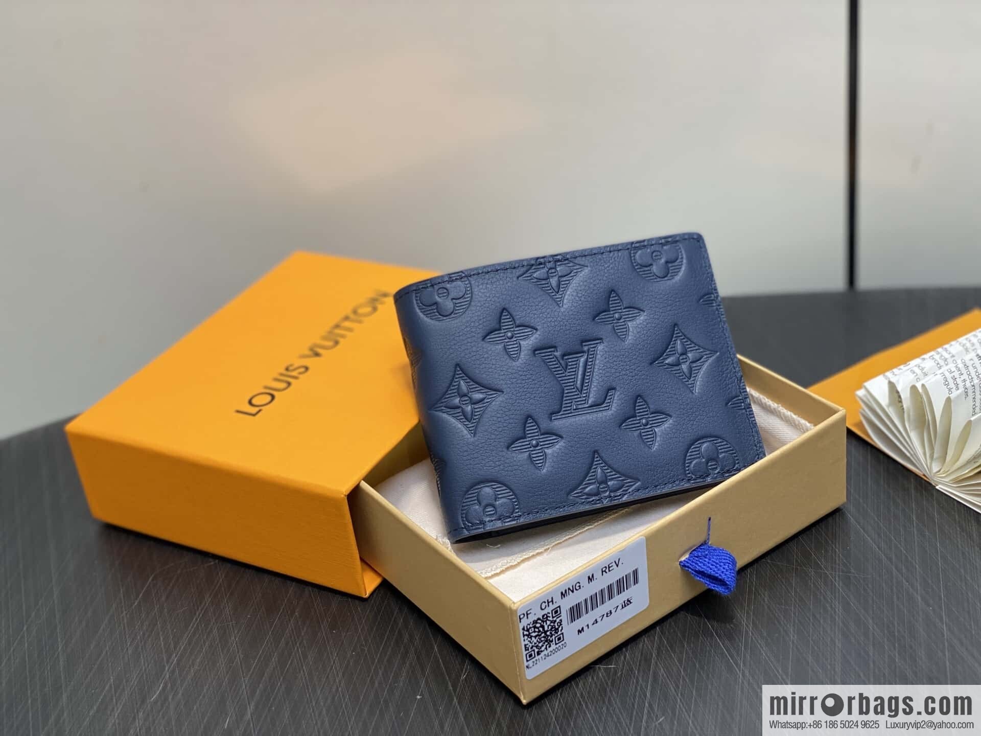 [Premium‑quality] M14787 dark blue, full leather embossed short suit wallet Multiple Wallet wallet