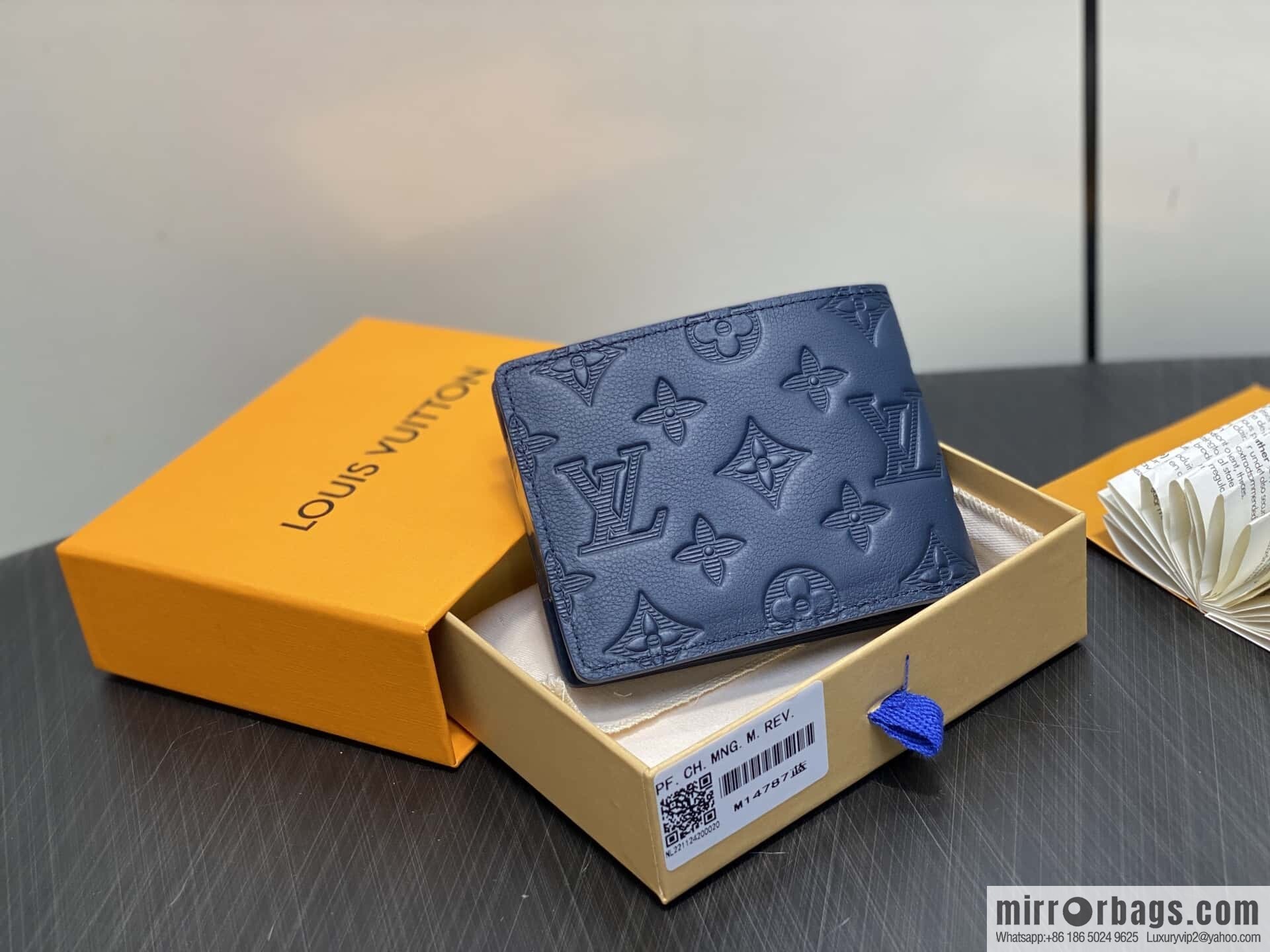 [Premium‑quality] M14787 dark blue, full leather embossed short suit wallet Multiple Wallet wallet