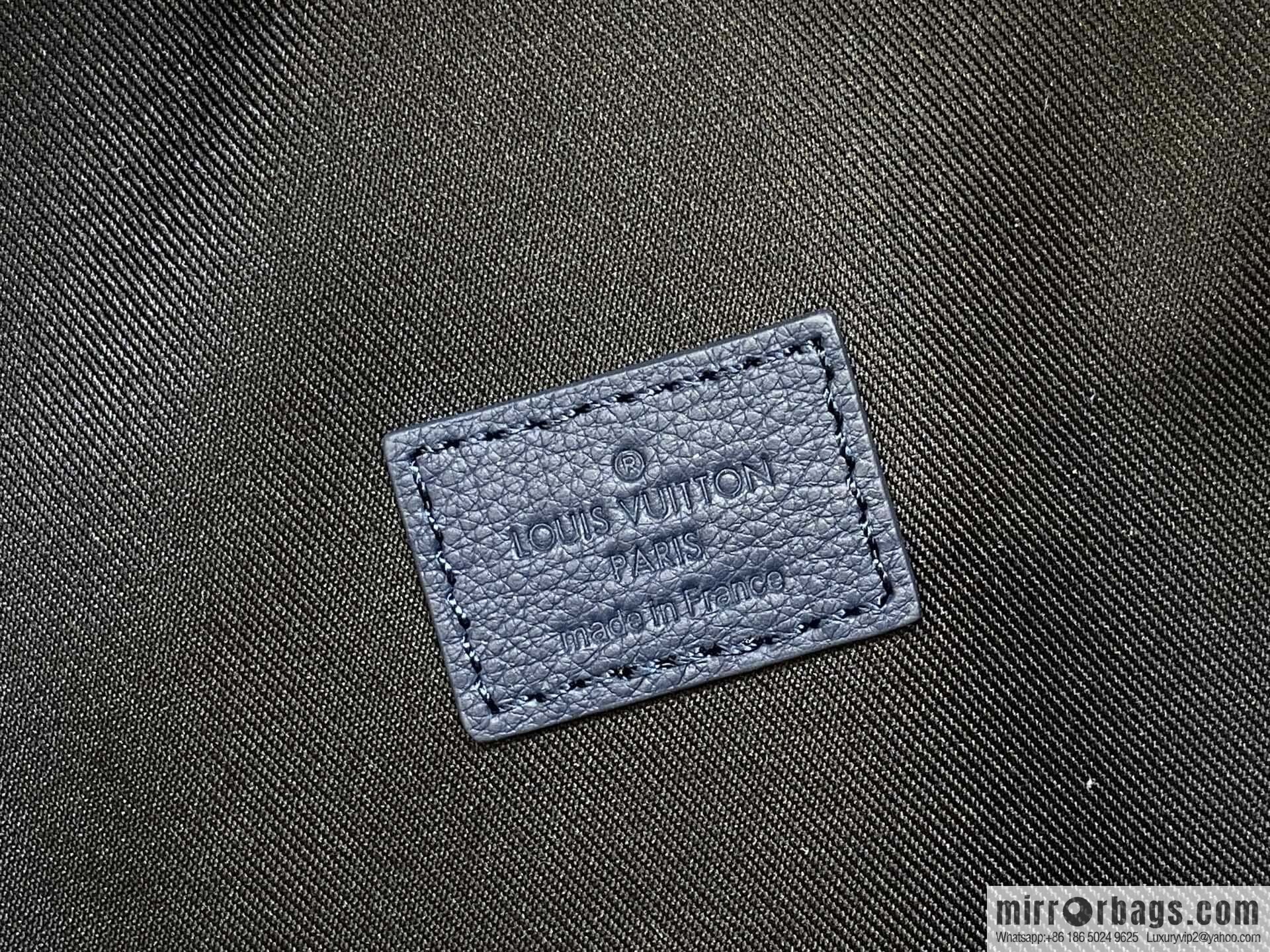 [Premium‑quality] M14884 dark blue, opposite version shoulder strap full leather embossed backpack DISCOVERY backpack