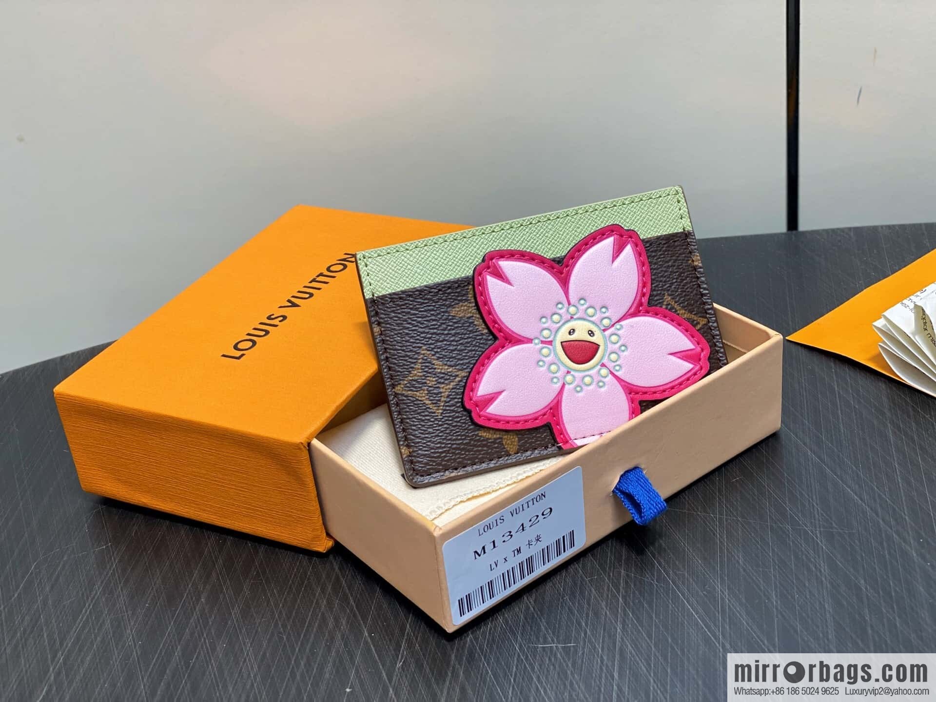 [Boutique‑grade] M13429 Sakura card holder wallet LV x TM card holder m13439 Murakami Takashi