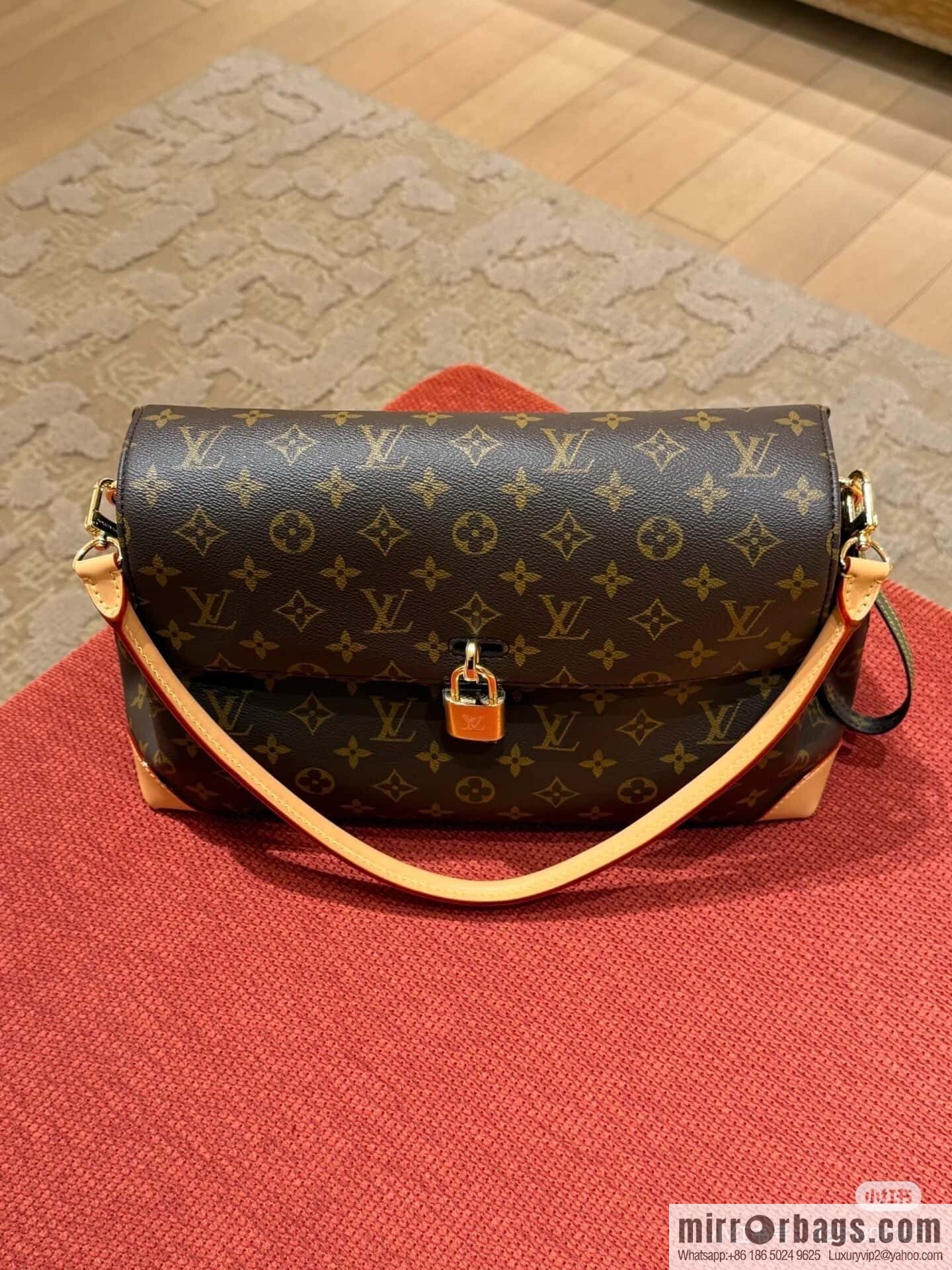 [Boutique‑grade] M14473 monogram lock bag large bag HIDE AWAY medium handbag