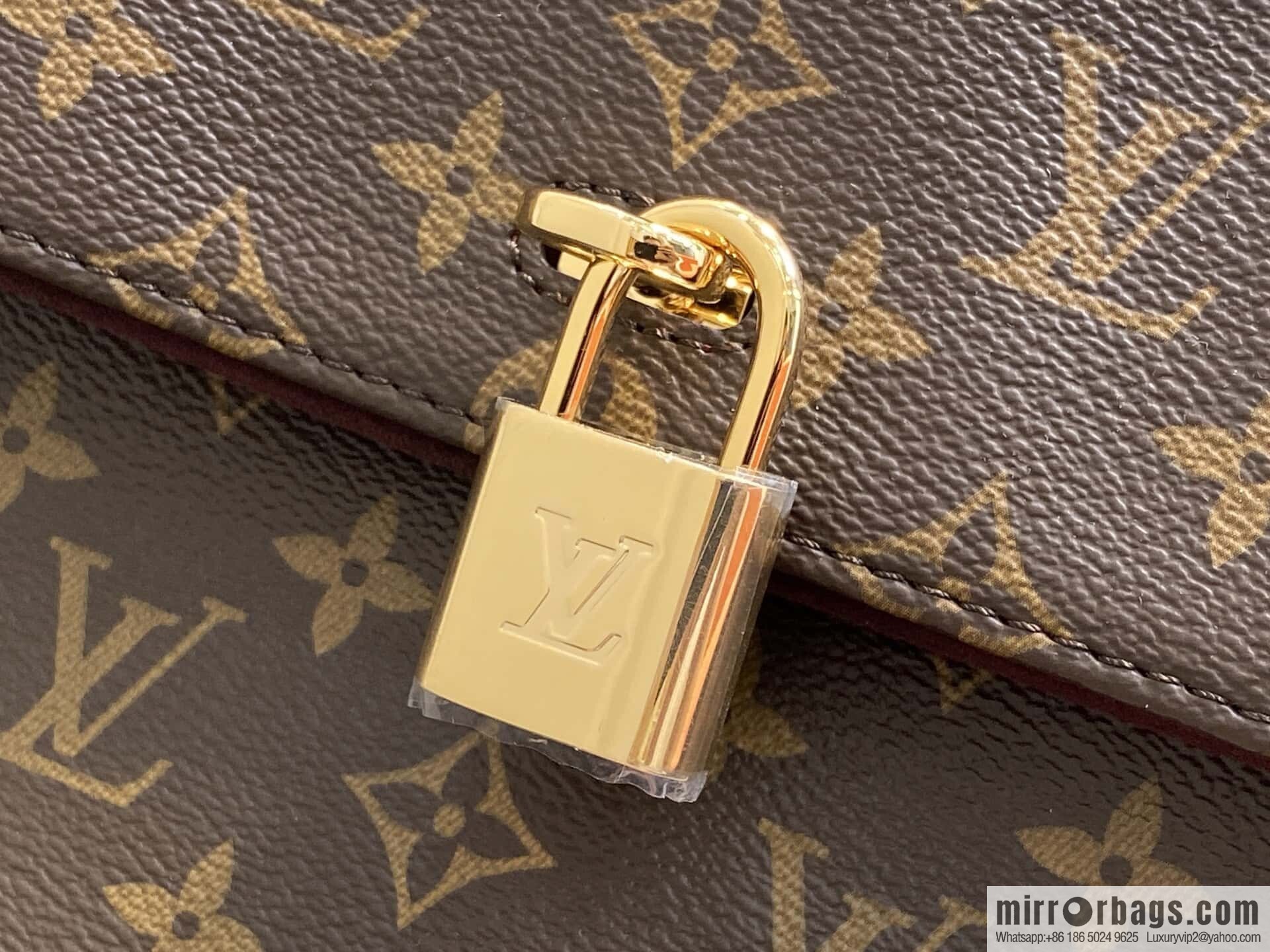[Boutique‑grade] M14473 monogram lock bag large bag HIDE AWAY medium handbag