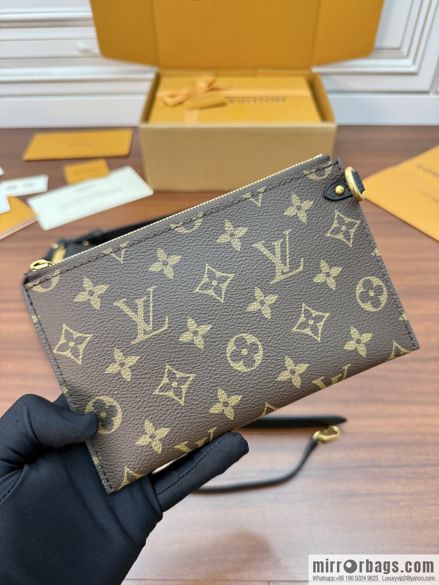 LV M14417 NEW Low Key Cookie MM