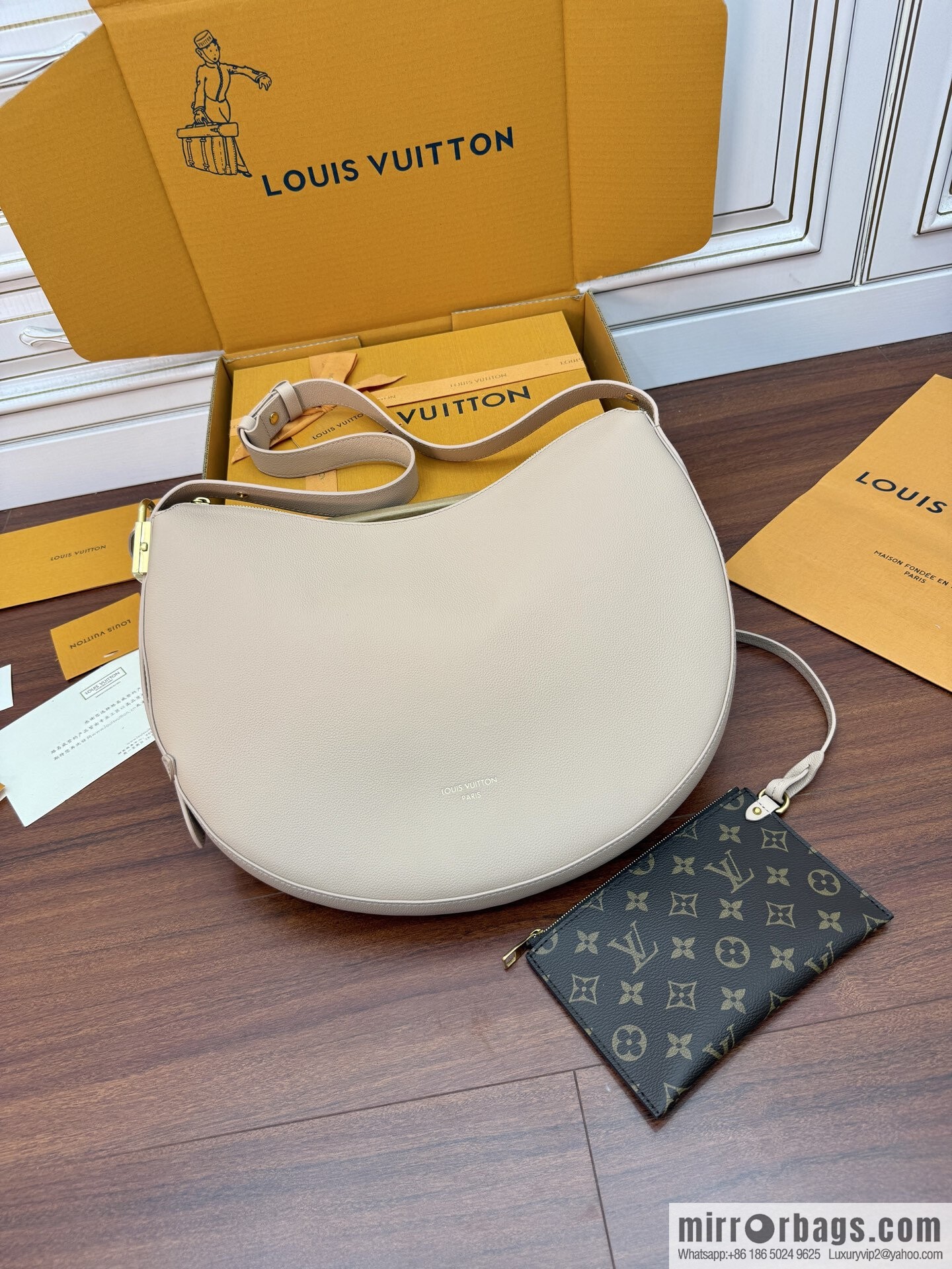 LV M14635 NEW Low Key Cookie MM