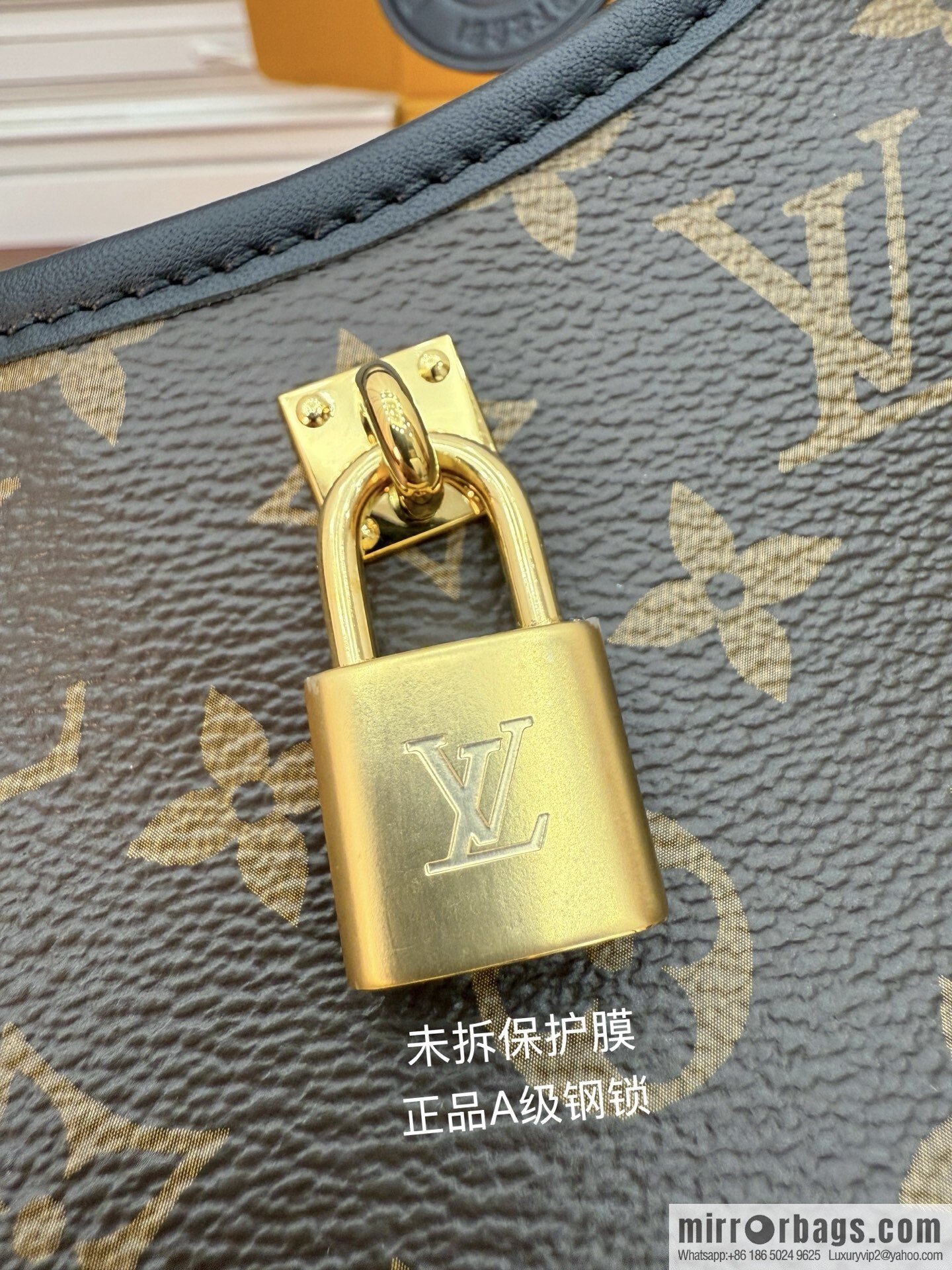 LV M12940 NEW The Drop PM