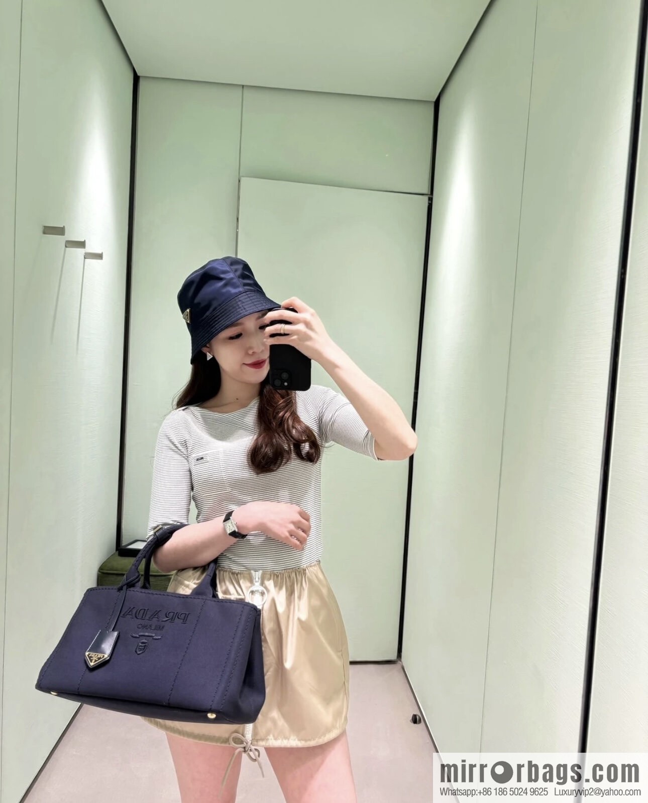 PRADA 🎉 new handbag 🎉 1BG554 M🎉🎉