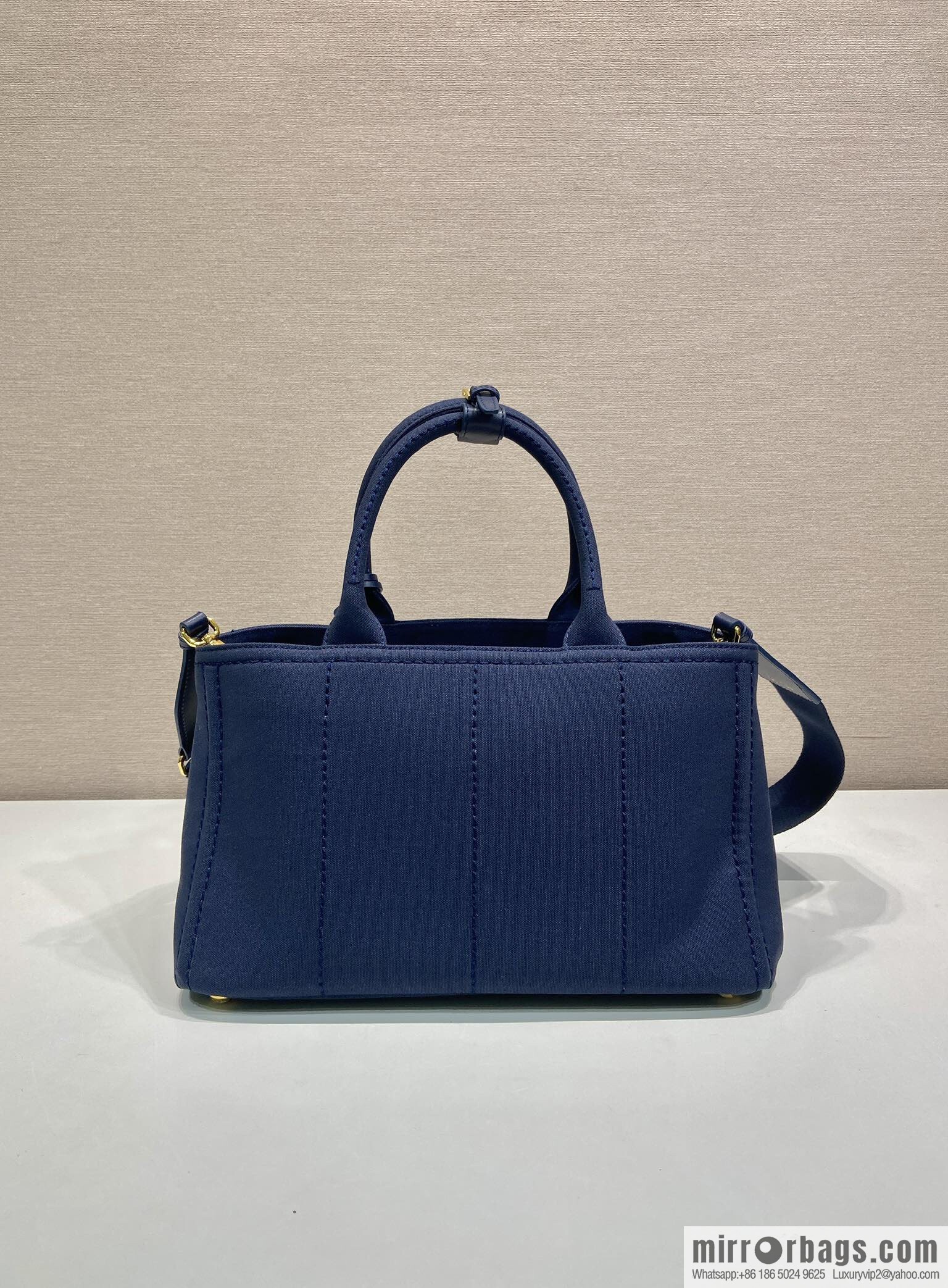 PRADA 🎉 new handbag 🎉 1BG554 M🎉🎉