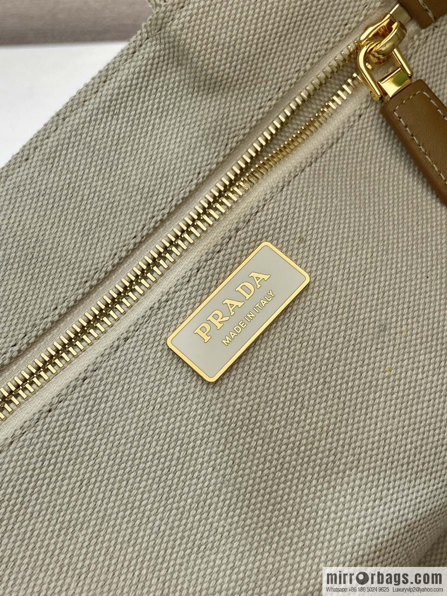 PRADA ๐ new handbag ๐ 1BG554 medium ๐๐ beige