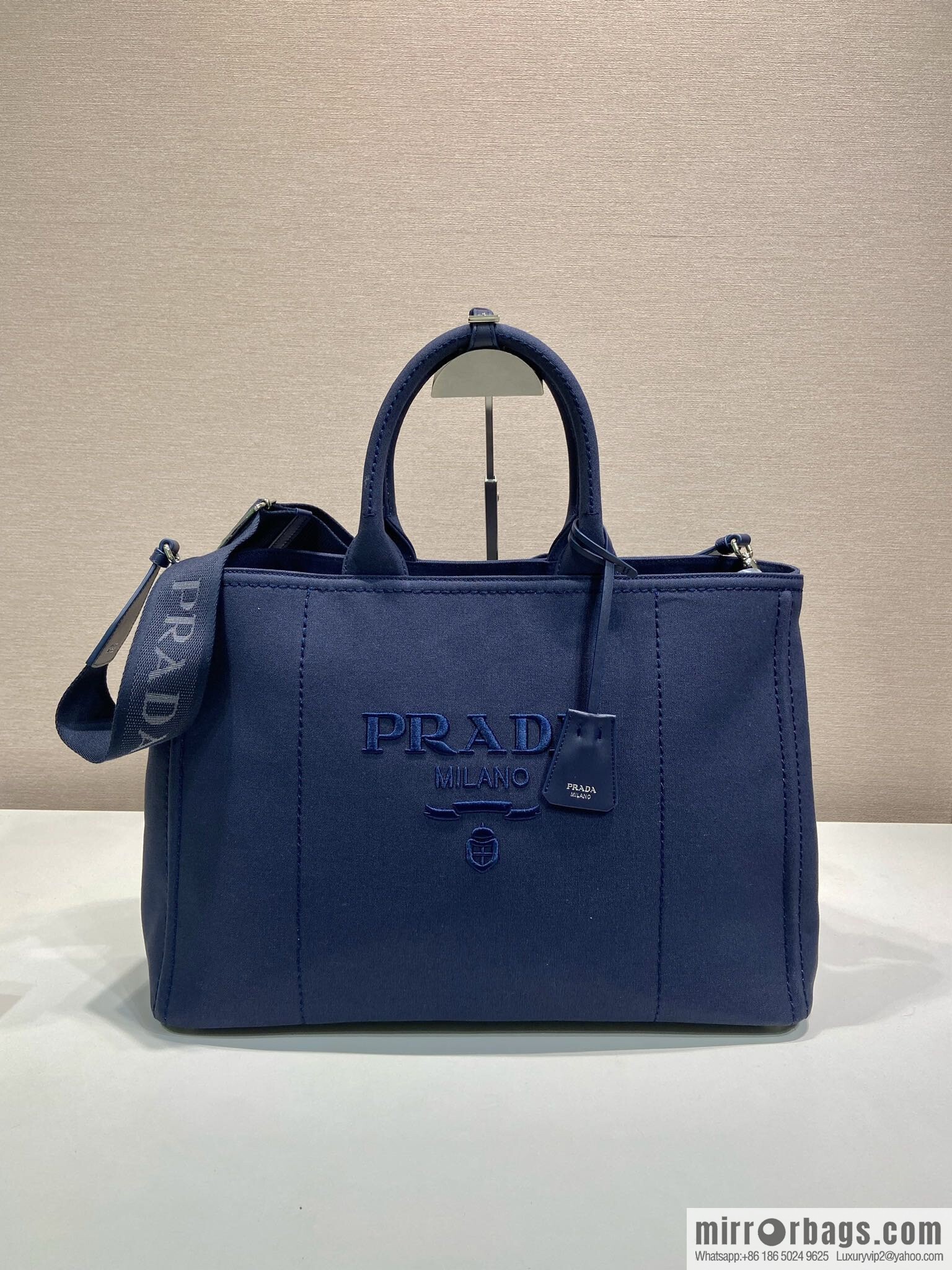 PRADA 🎉 new tote bag 🎉 2VG131 men's 🎉🎉 blue
