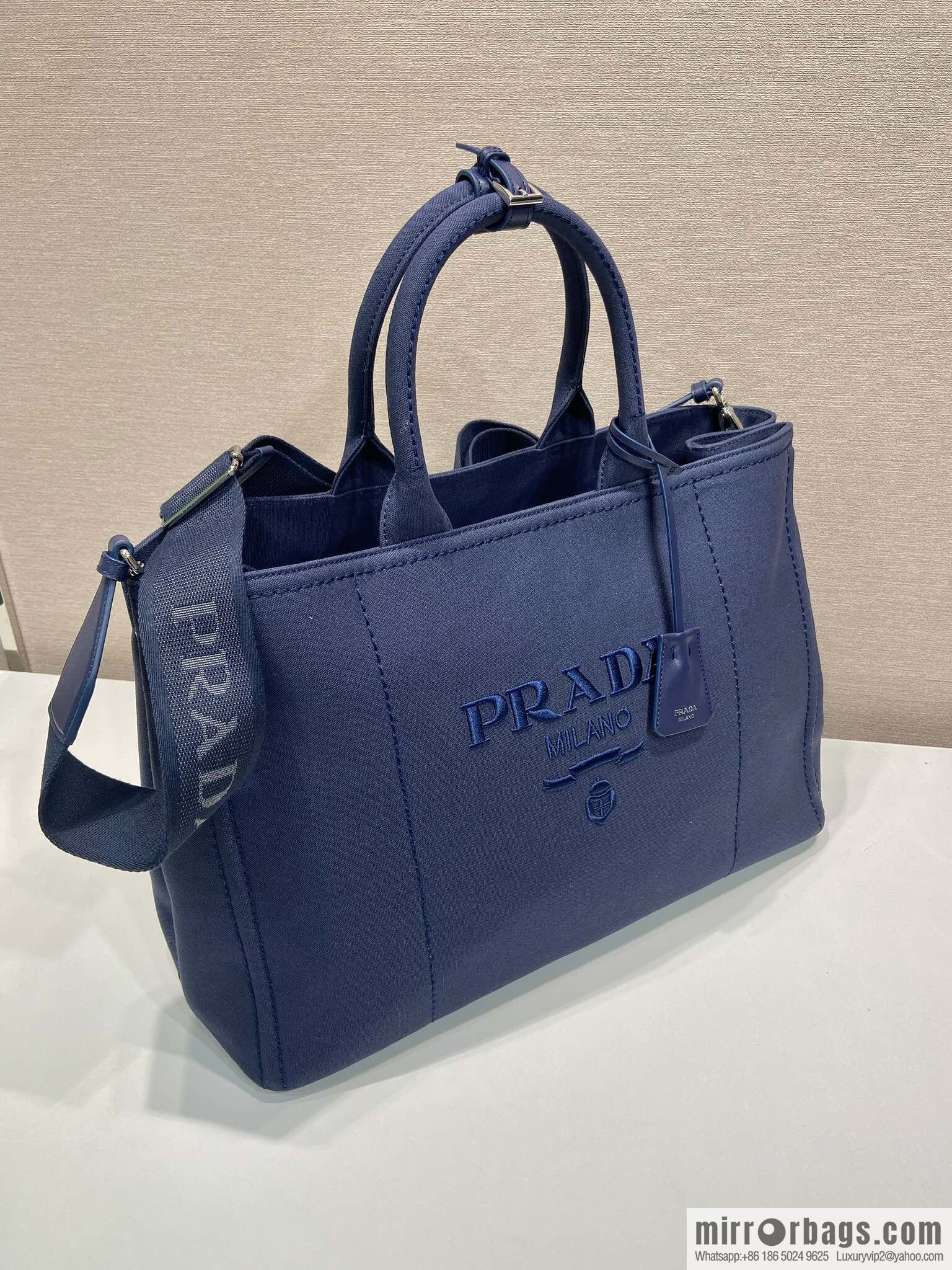 PRADA 🎉 new tote bag 🎉 2VG131 men's 🎉🎉 blue