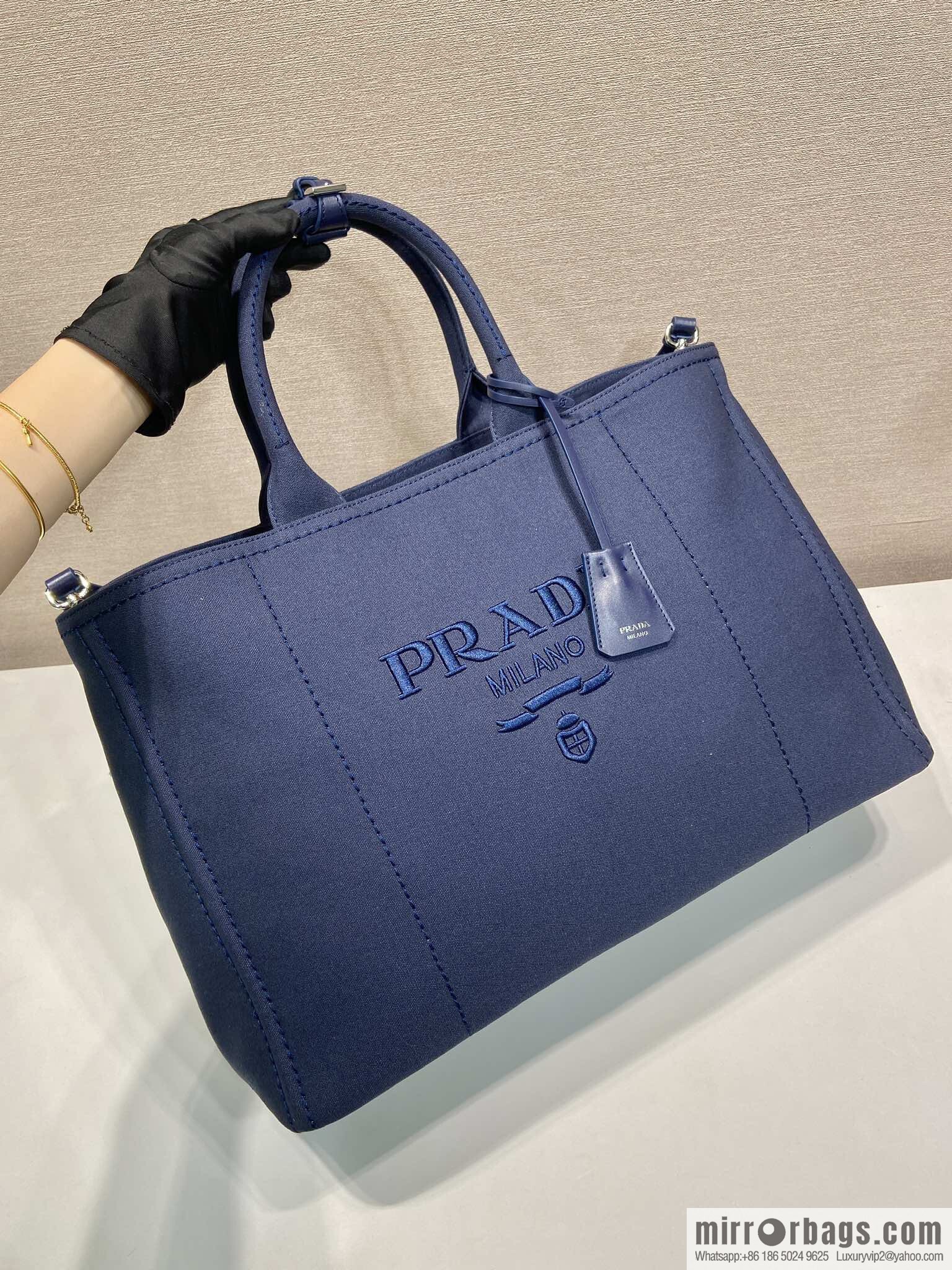 PRADA 🎉 new tote bag 🎉 2VG131 men's 🎉🎉 blue