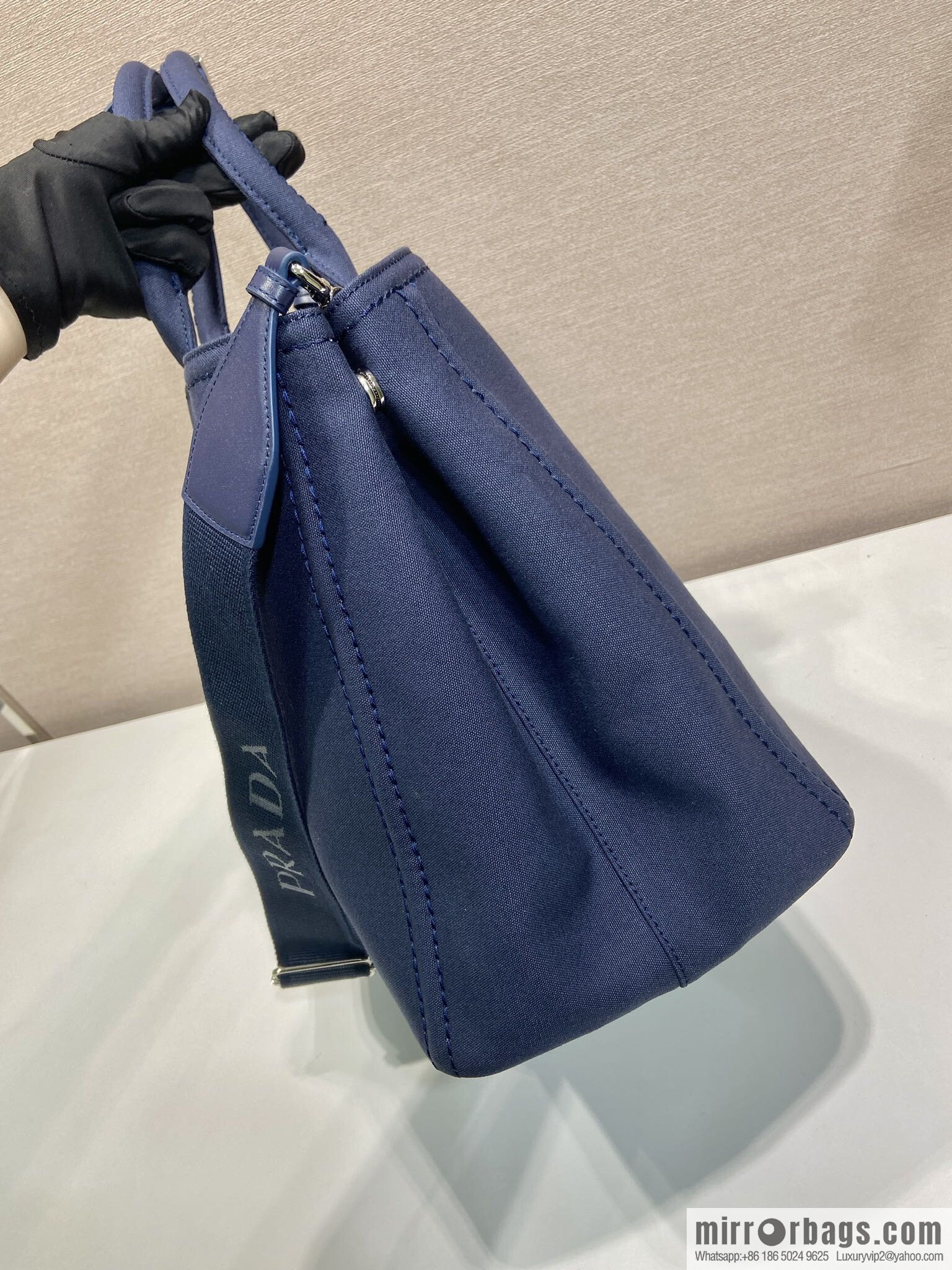 PRADA 🎉 new tote bag 🎉 2VG131 men's 🎉🎉 blue